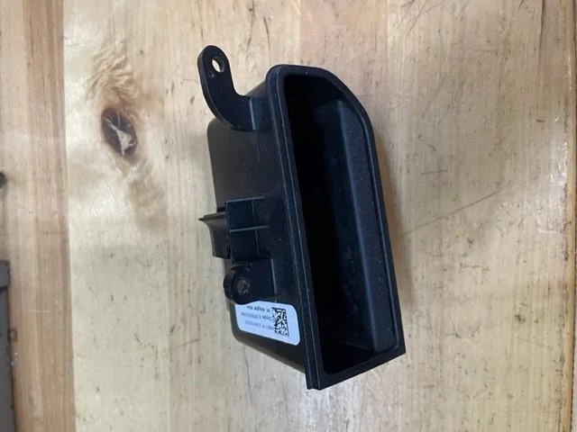 Jeep Gladiator Right cubby Glad cubbi