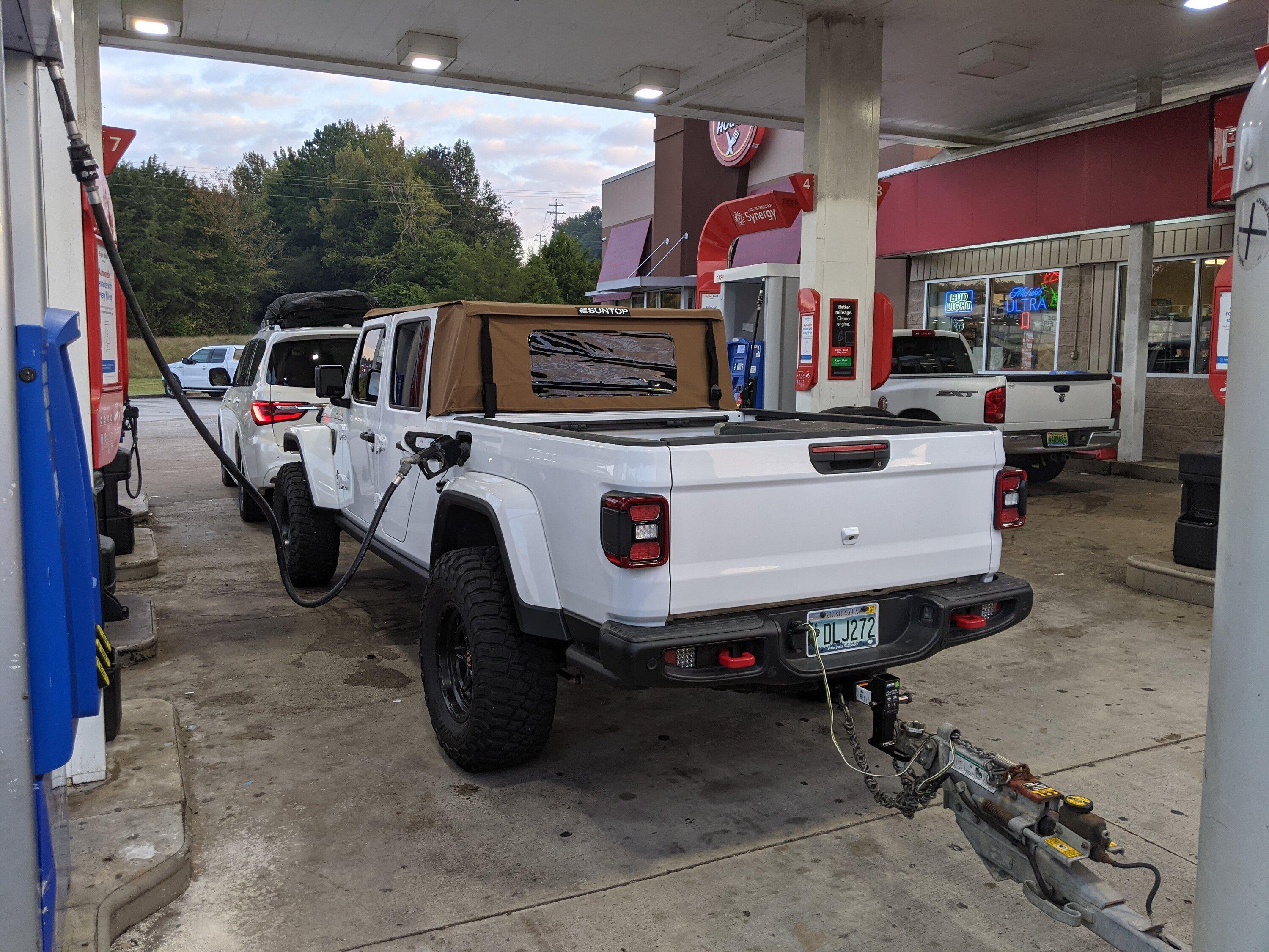 Jeep Gladiator Bestop Tan soft top :) PXL_20210929_115823194.MP