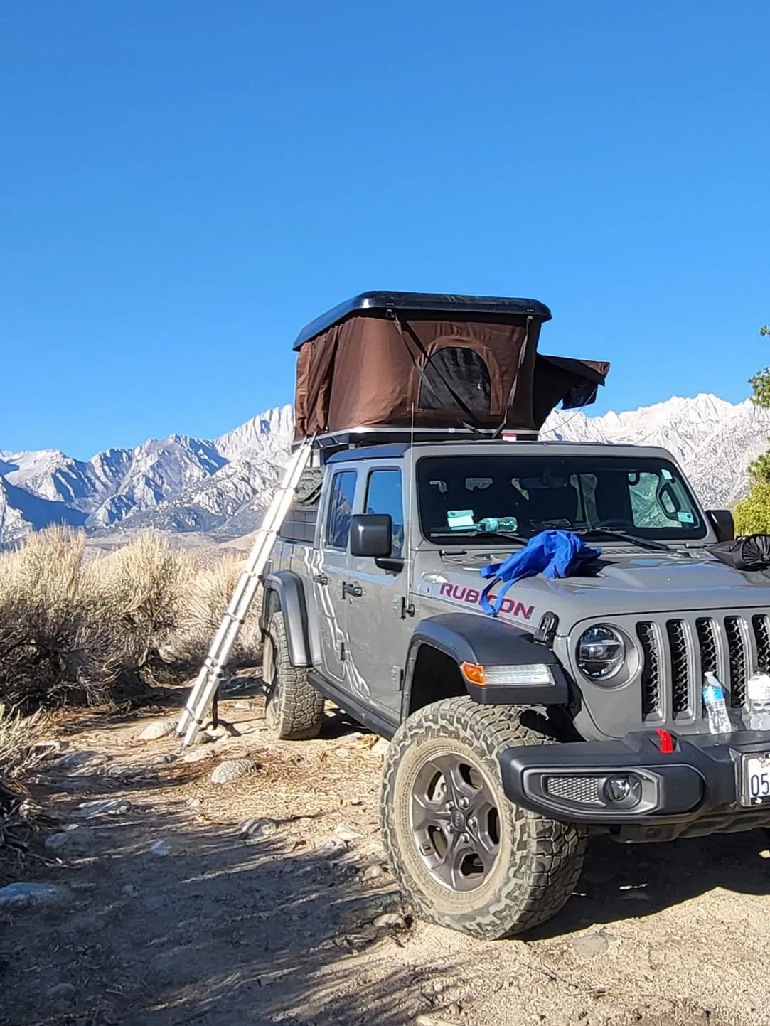 Jeep Gladiator Ace bed rack and hardshell rtt. 20210905_080313
