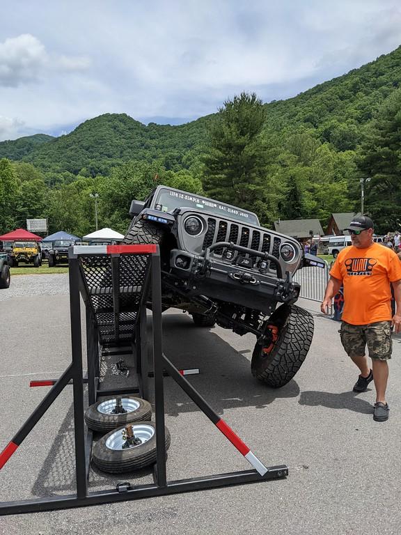 Jeep Gladiator My Do-It-All Gladiator PXL_20220611_170315335-XL