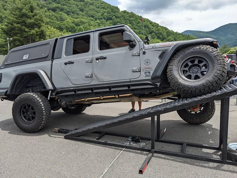 Jeep Gladiator My Do-It-All Gladiator PXL_20220611_170220402-L