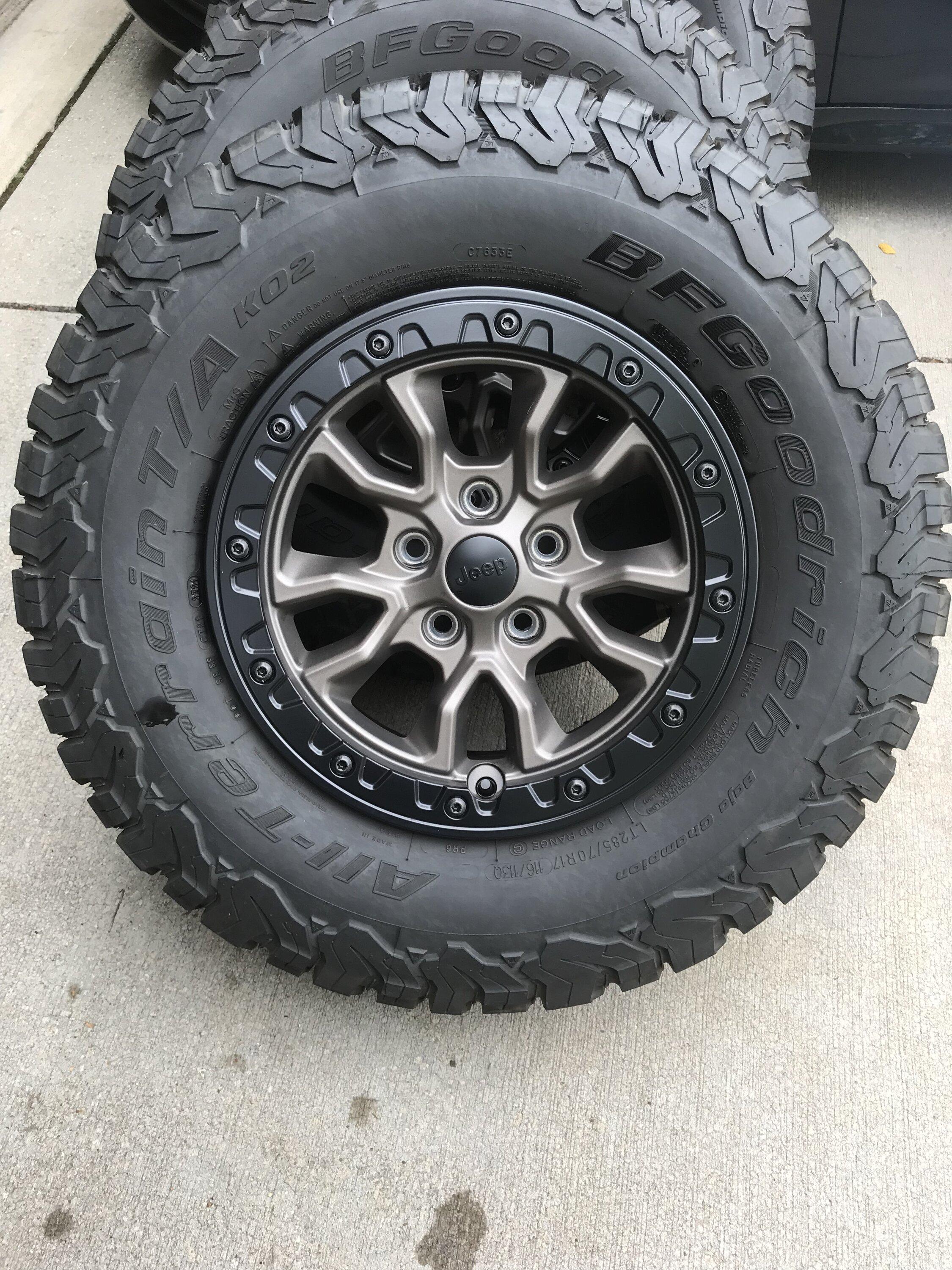 Jeep Gladiator 392 Wheels and tires $2400 A7D352C6-2FC0-4CBD-B71F-6EBB2203142C