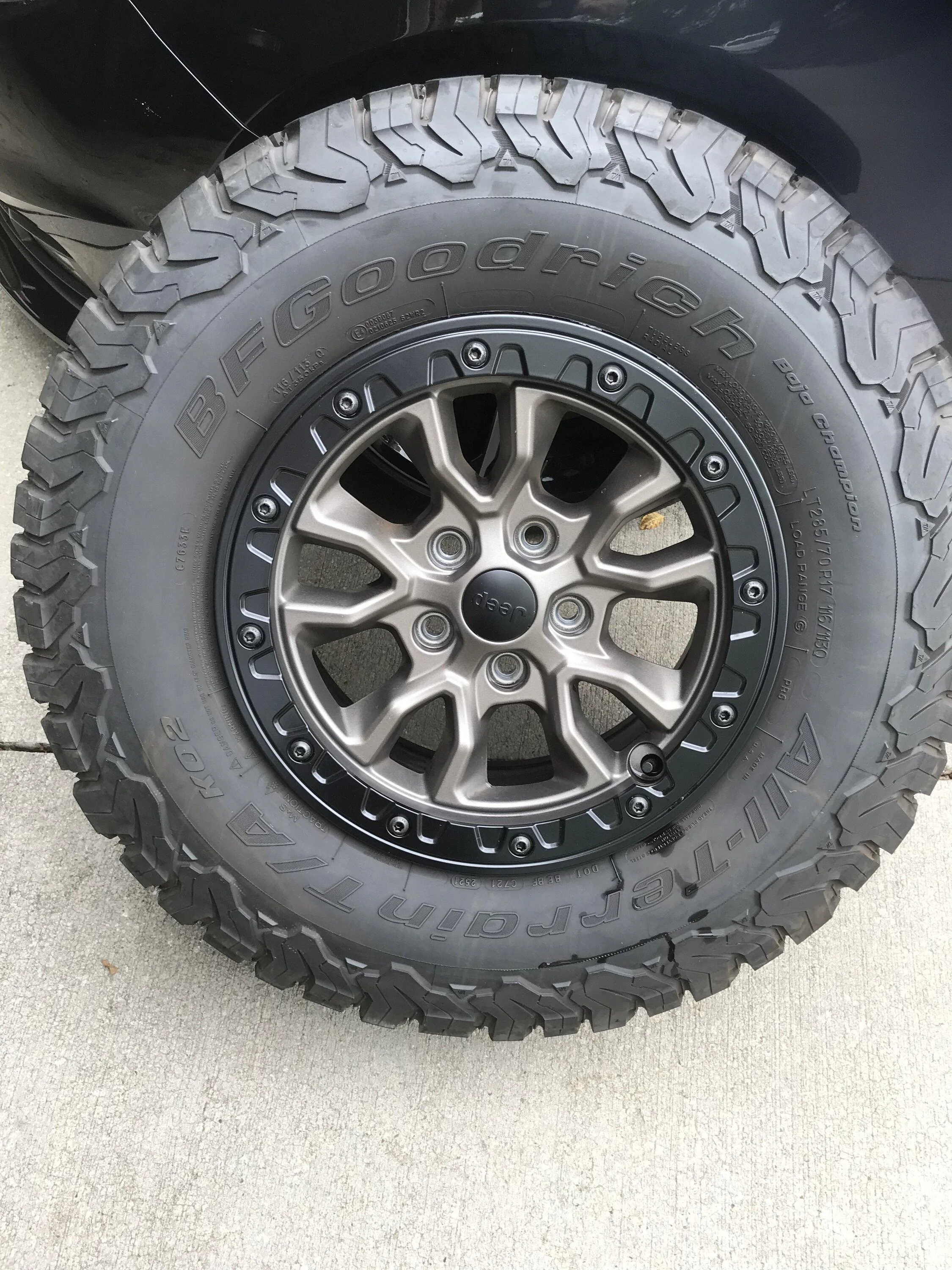 Jeep Gladiator 392 Wheels and tires $2400 5A7DCE90-4DBB-48EF-9949-ACB327028EC9