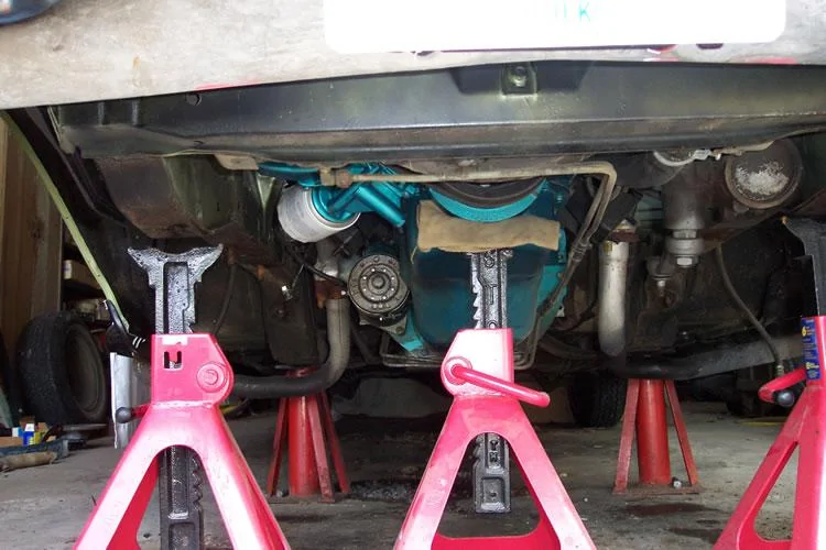 Jeep Gladiator Jack Points for Floor jack (3 Ton Professional type) jav-susension-removed-8