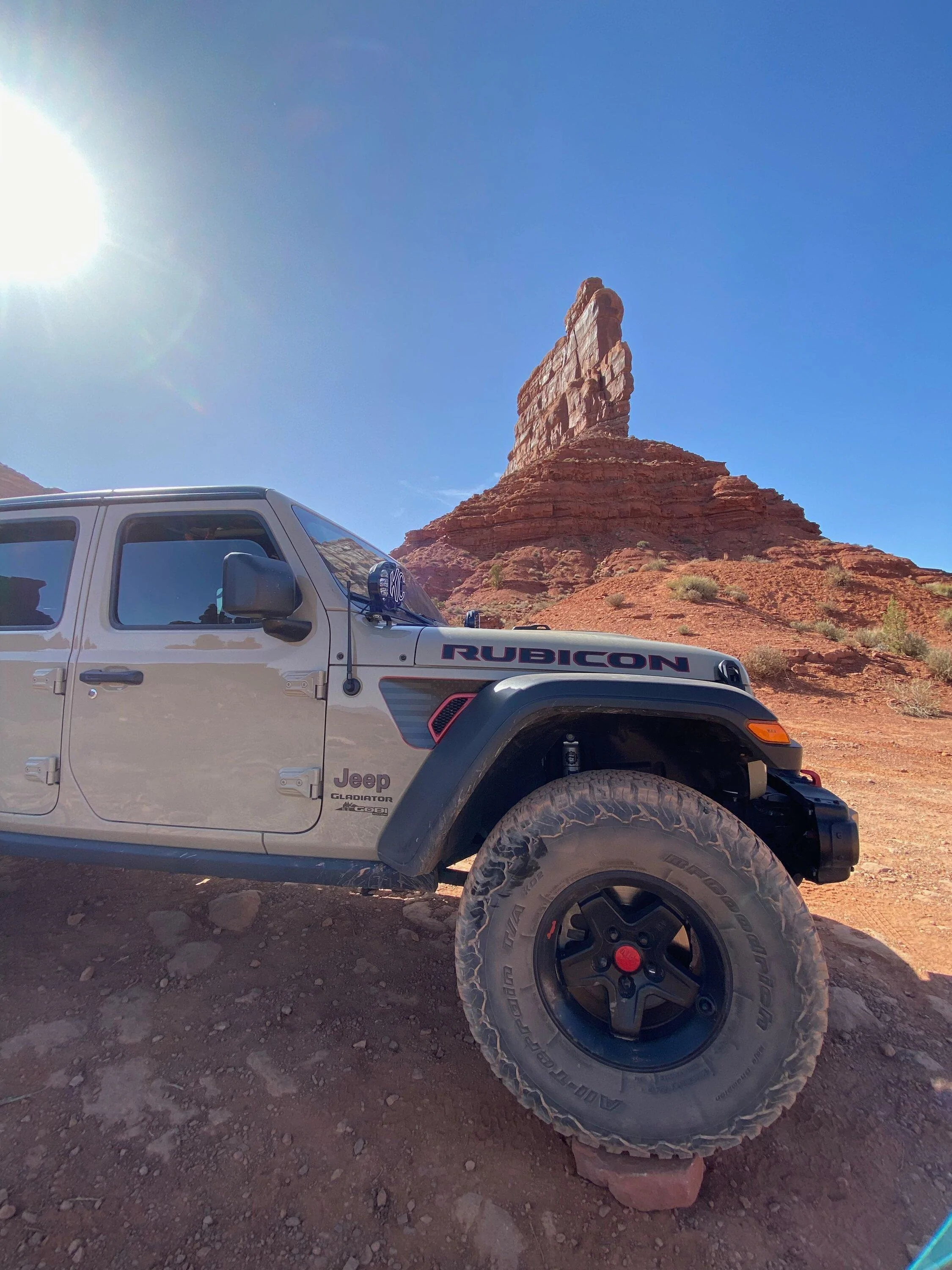 Jeep Gladiator 2020 Jeep Gladiator Rubicon, Gobi w/37s Loaded IMG_0147