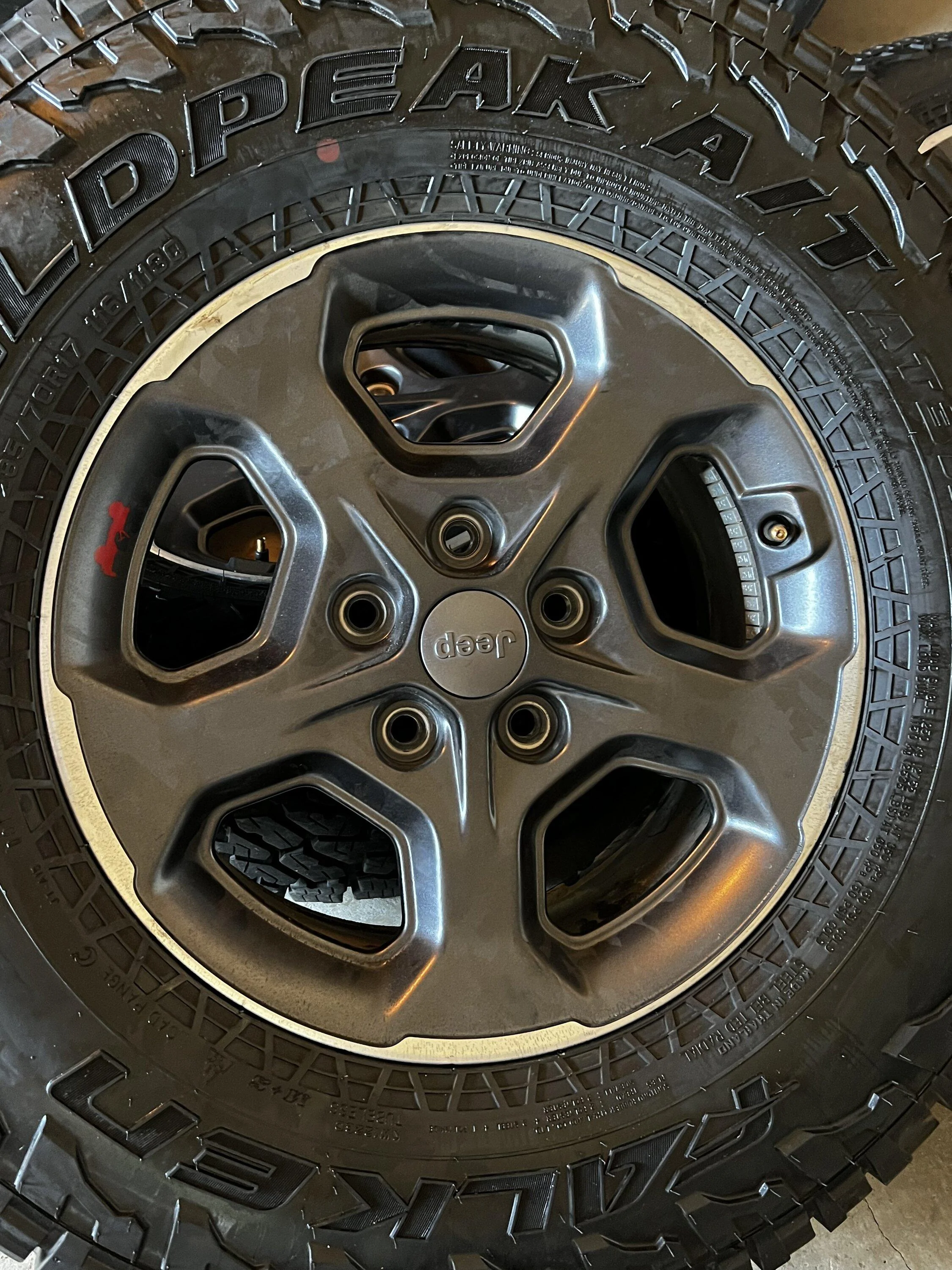 Jeep Gladiator SOLD - 2022 Gladiator Rubicon Diesel wheels, tires and stock suspension D94B1C58-C5A7-4DD6-842F-A062DBDB2540