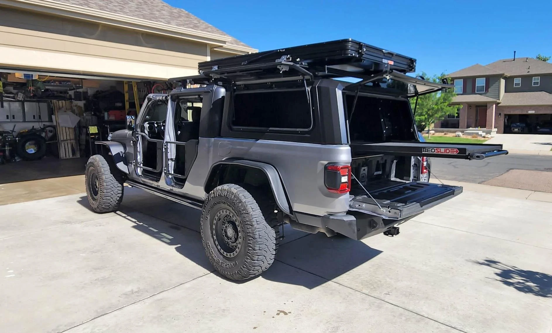 Jeep Gladiator Working On RSI Build Out 20220702_093837
