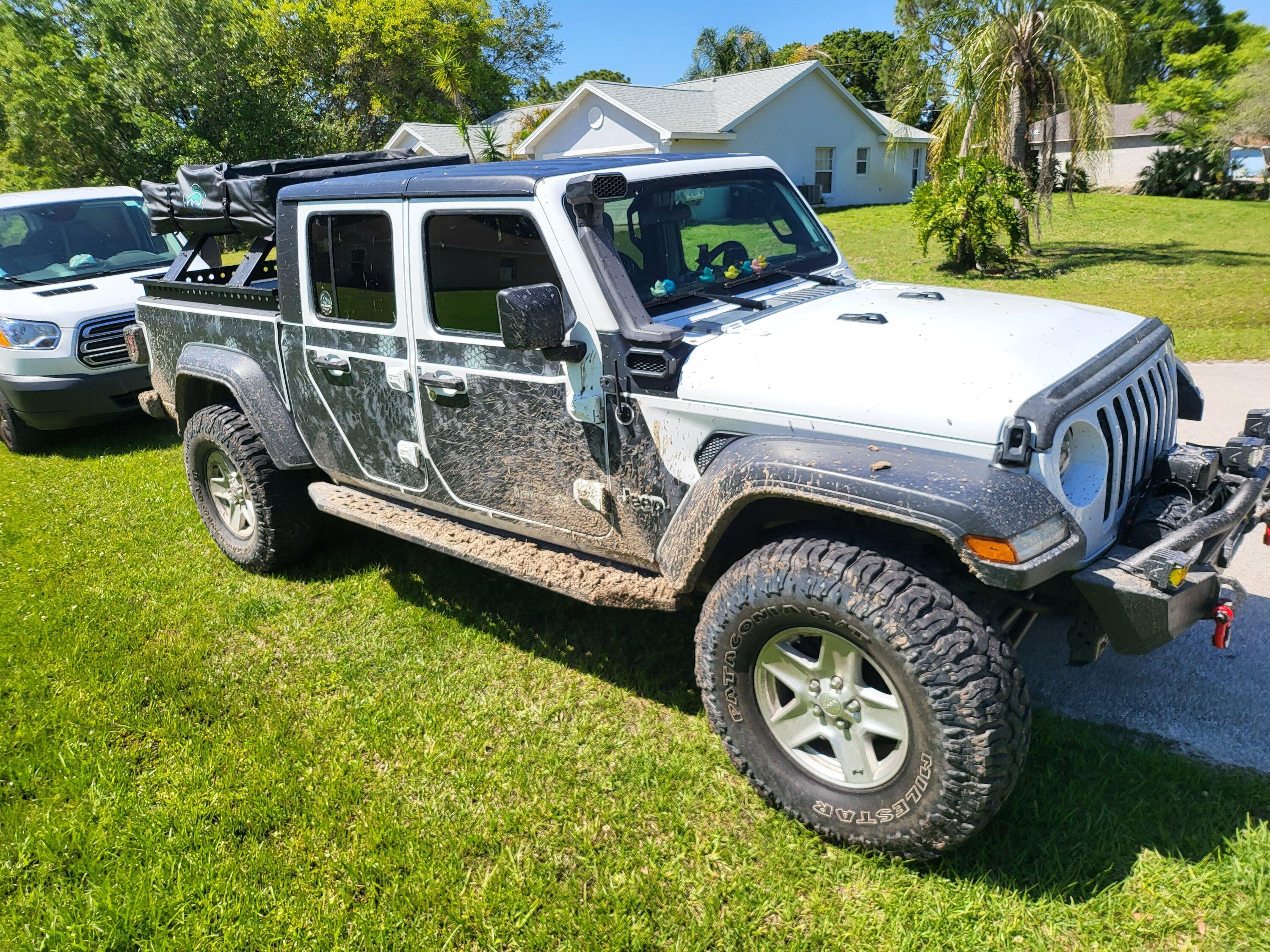Jeep Gladiator Max water level decal 20220326_150033