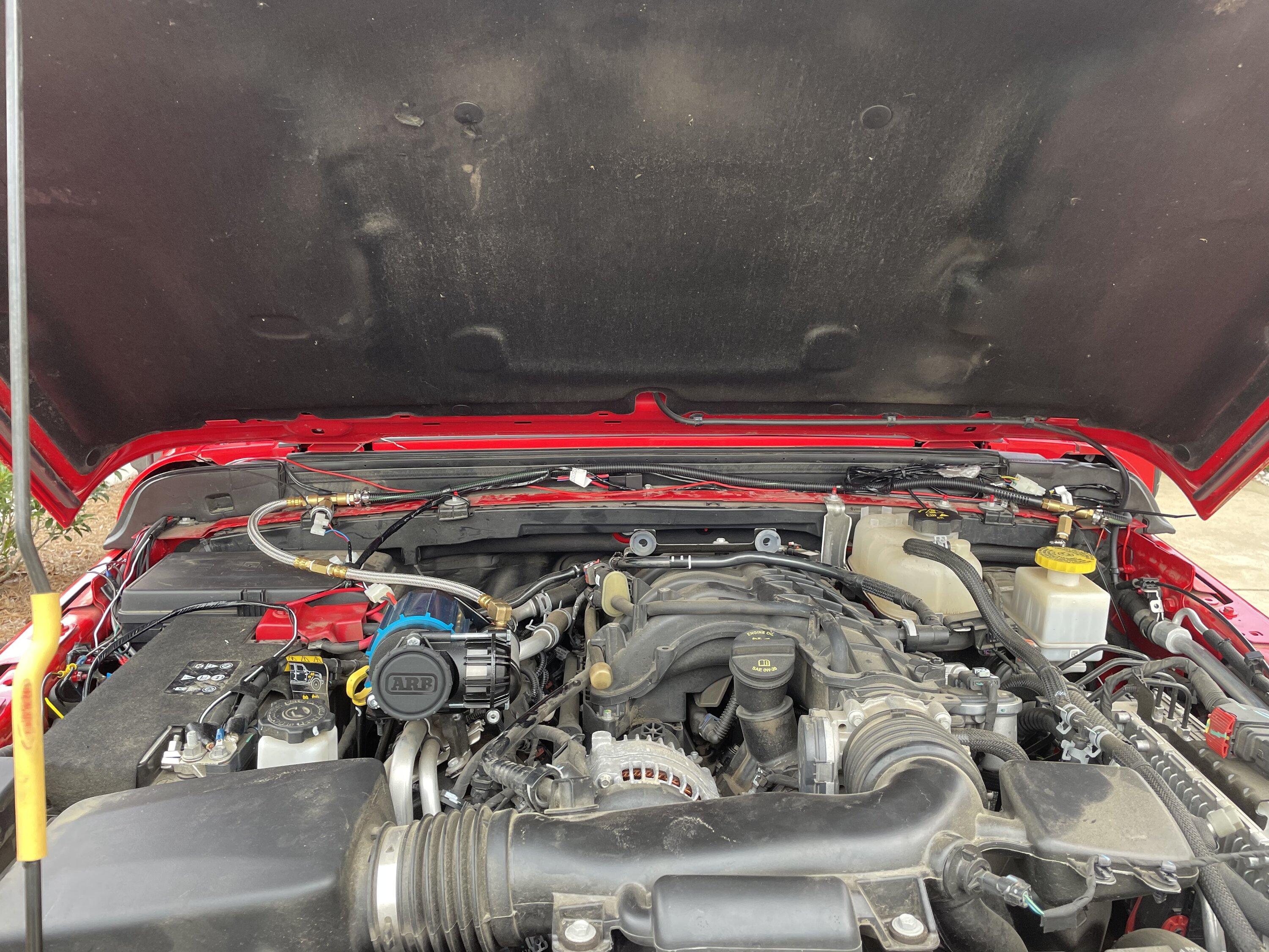 Jeep Gladiator First timer looking into on onbard air B41C171A-4B8B-4944-8852-E623A2B87FFA