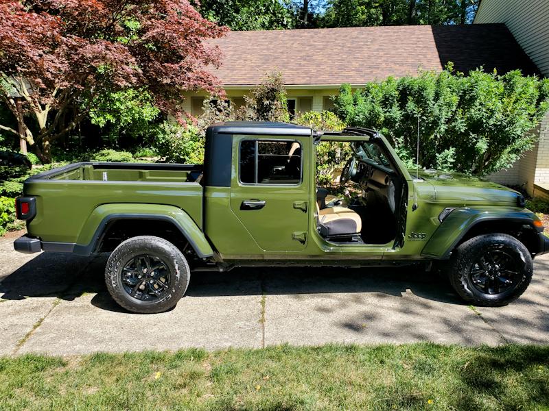 Jeep Gladiator Sarge Green Sport S HIGHLY UNNECESSARY Build Thread PSX_20220624_094146