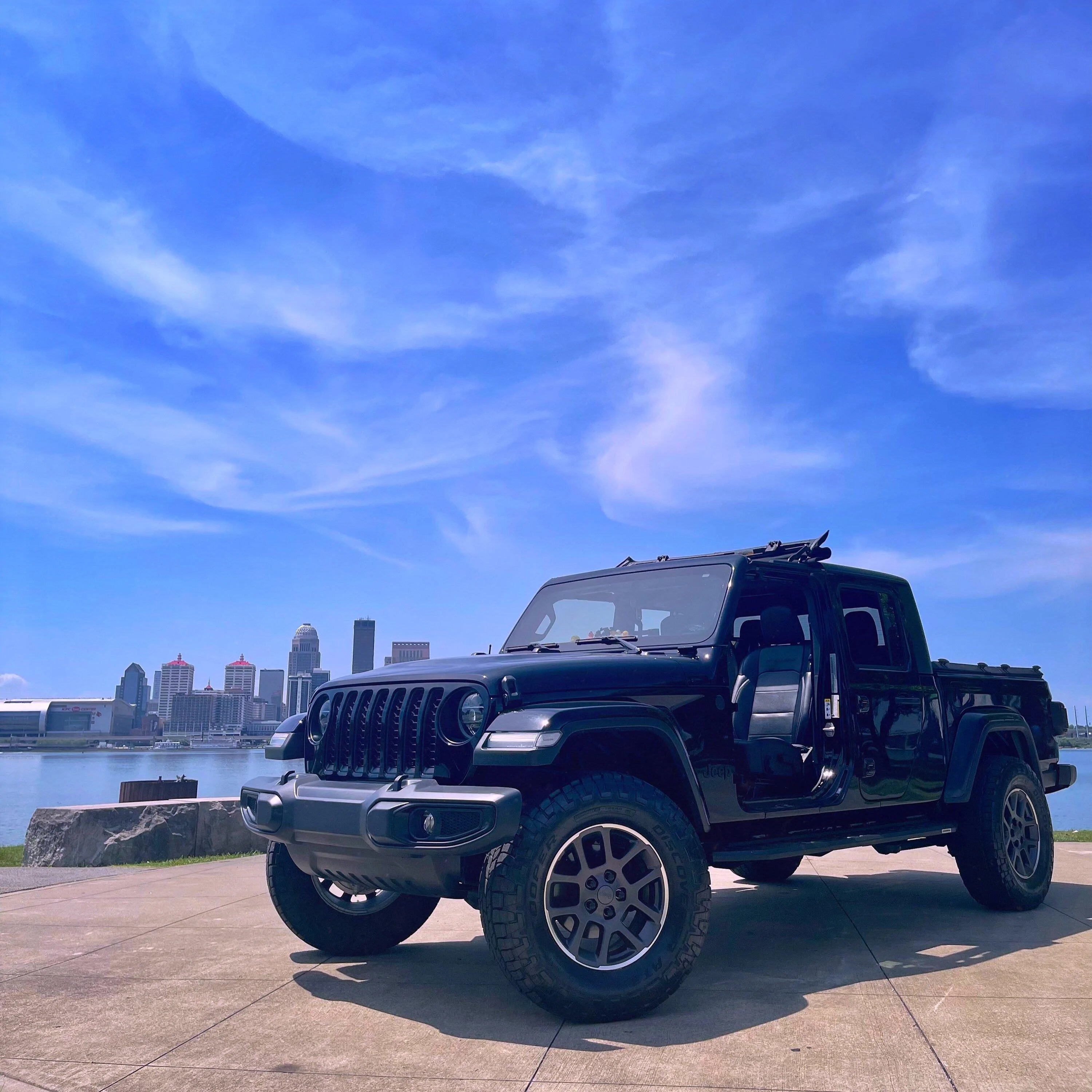 Jeep Gladiator Gladiator Glamour Shots F5BC2C8B-0E39-40CD-8608-8CFBB2922957