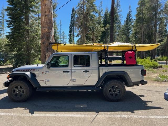 Jeep Gladiator How do you guys carry your kayaks? 1657597448731