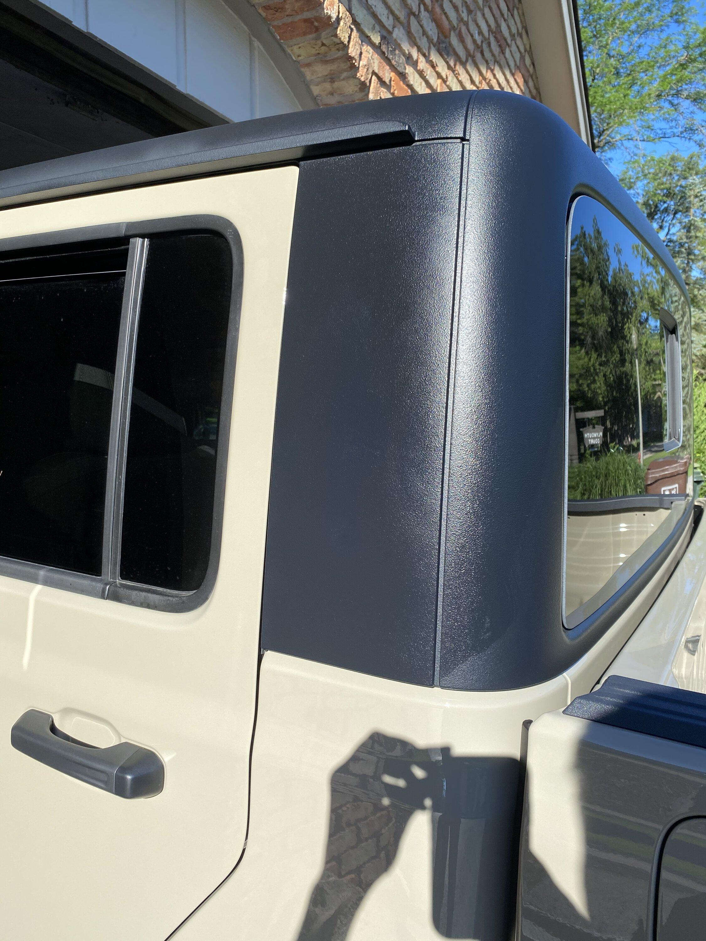 Jeep Gladiator Dummy me 731BED05-FF66-4C00-9CE1-D908054F37E1