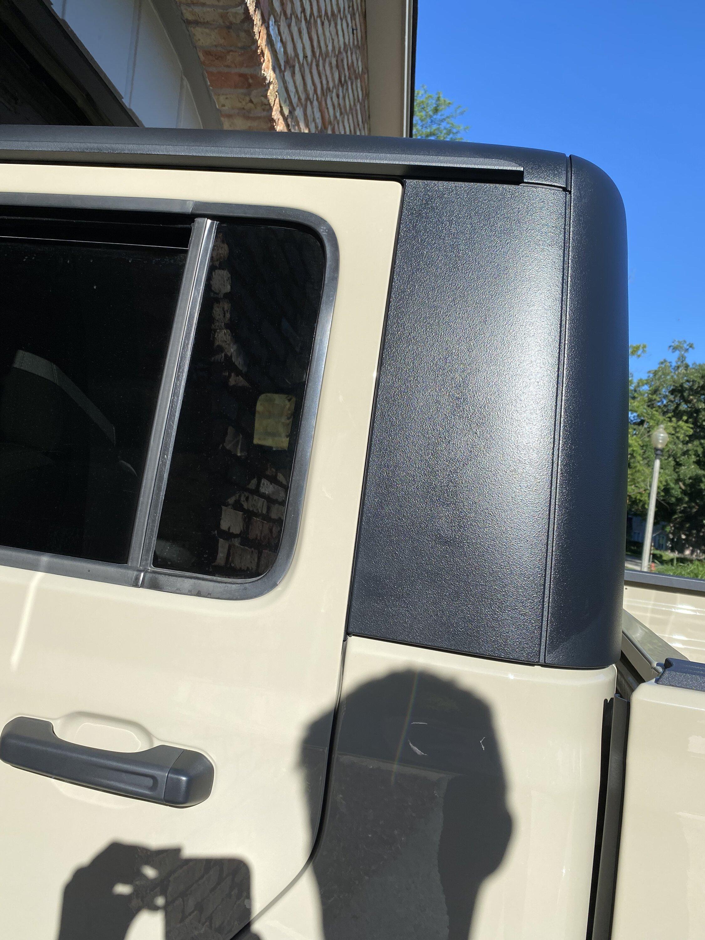 Jeep Gladiator Dummy me 5F552A0E-CC9B-44EA-8E24-0BE895CF1E0F