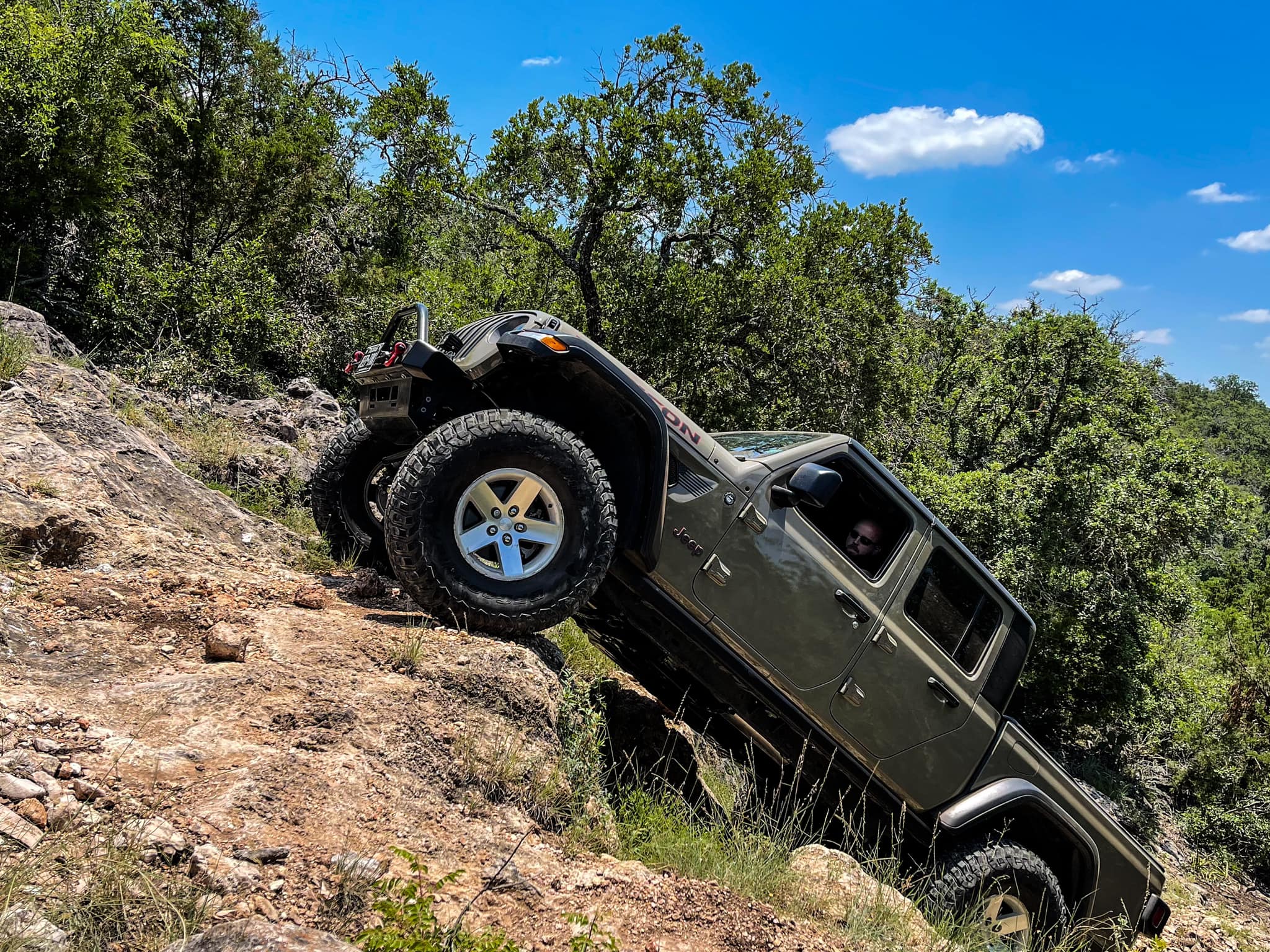 Jeep Gladiator What is an unpopular opinion you have in the Jeep community? 202788016_10220527585522701_2170709850686508376_n