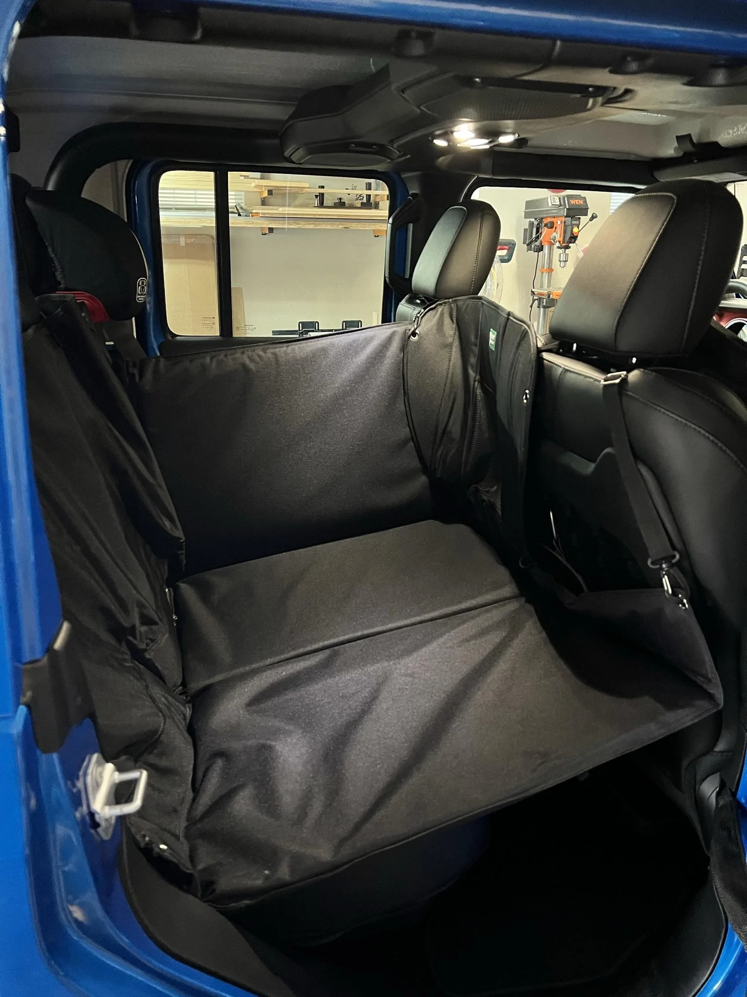 Jeep Gladiator Rear Seat Dog bed? IMG_4791