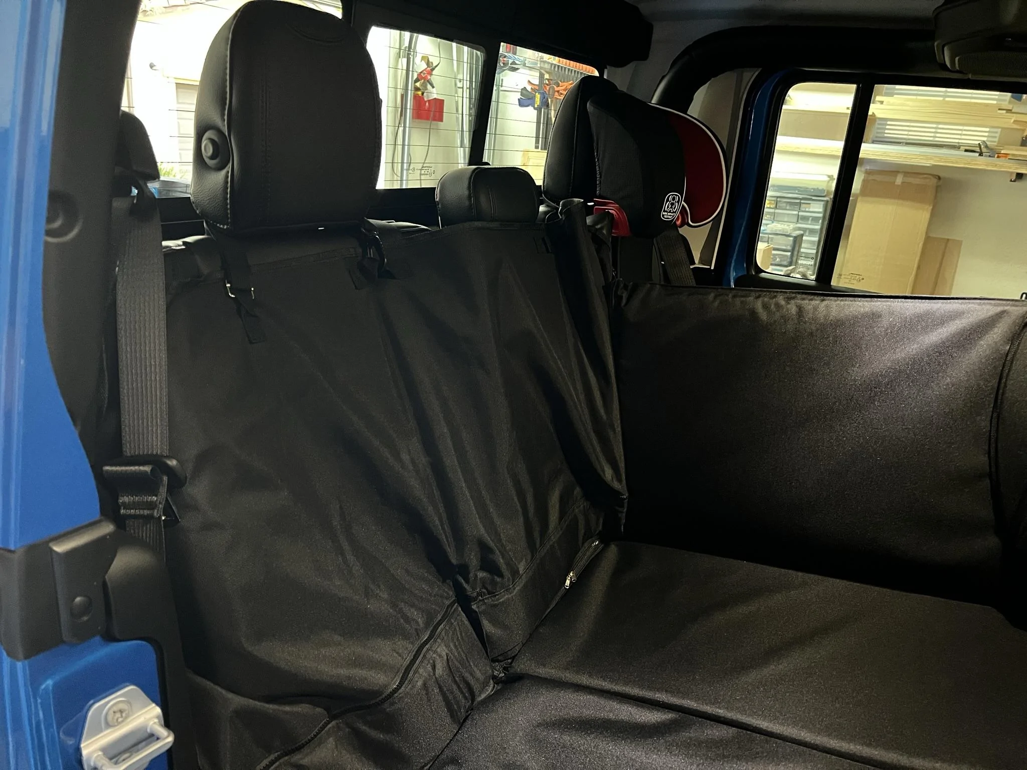 Jeep Gladiator Rear Seat Dog bed? IMG_4793