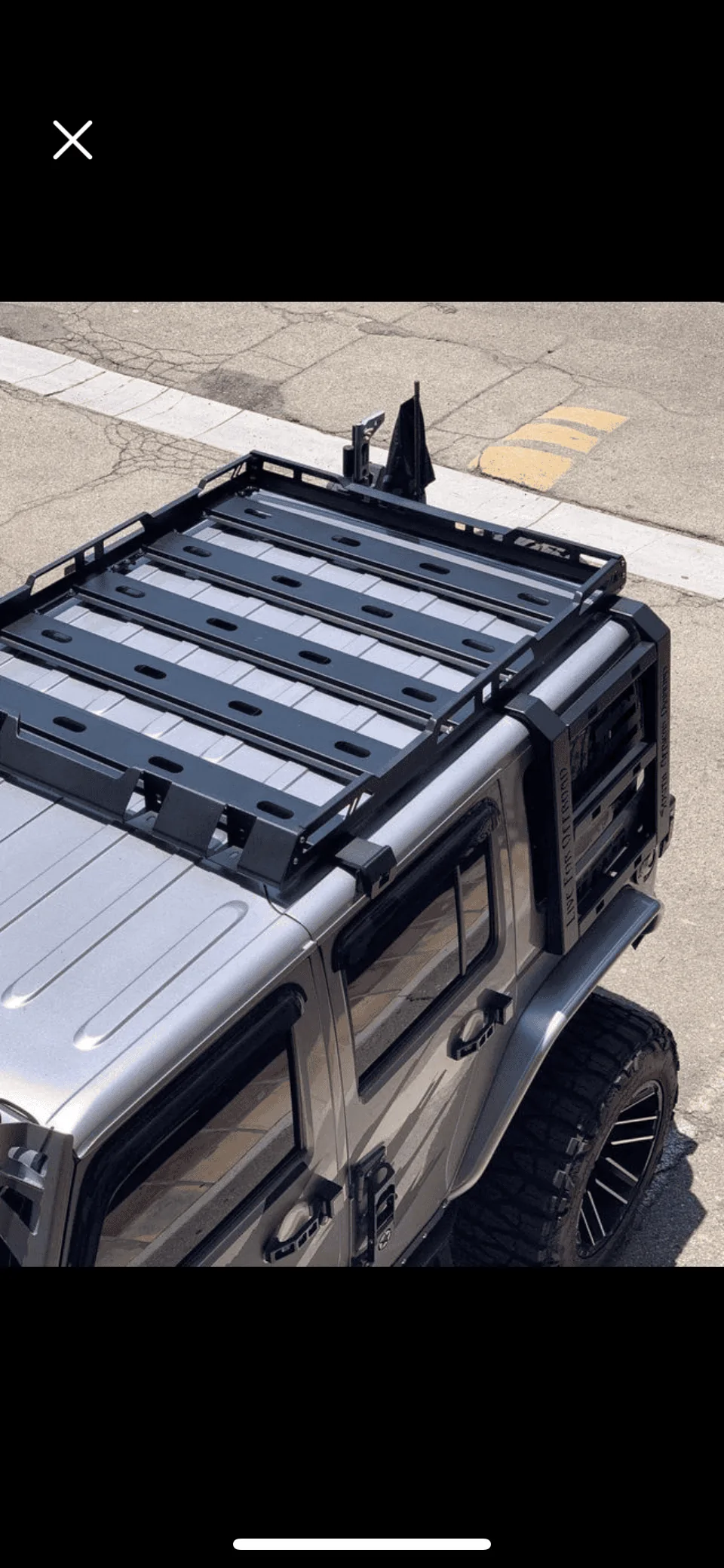 Jeep Gladiator Bed rack with a cargo tray and ladder 6527A6AA-EC8C-44AE-A17A-7AA7F91A54D3