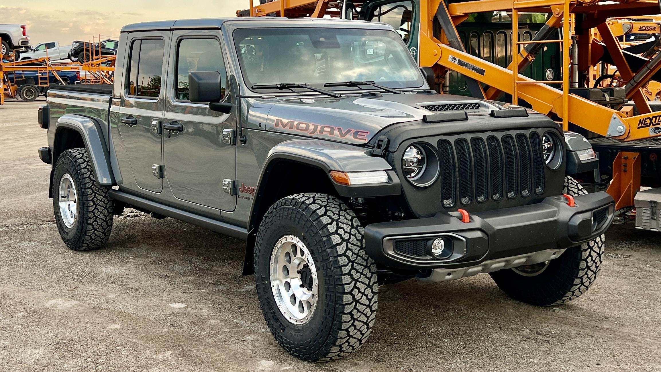 Jeep Gladiator AEV 2" spacer lift for Mojave Gladiator 3A07F8A6-932A-42C4-B82D-48A9F7C102C7