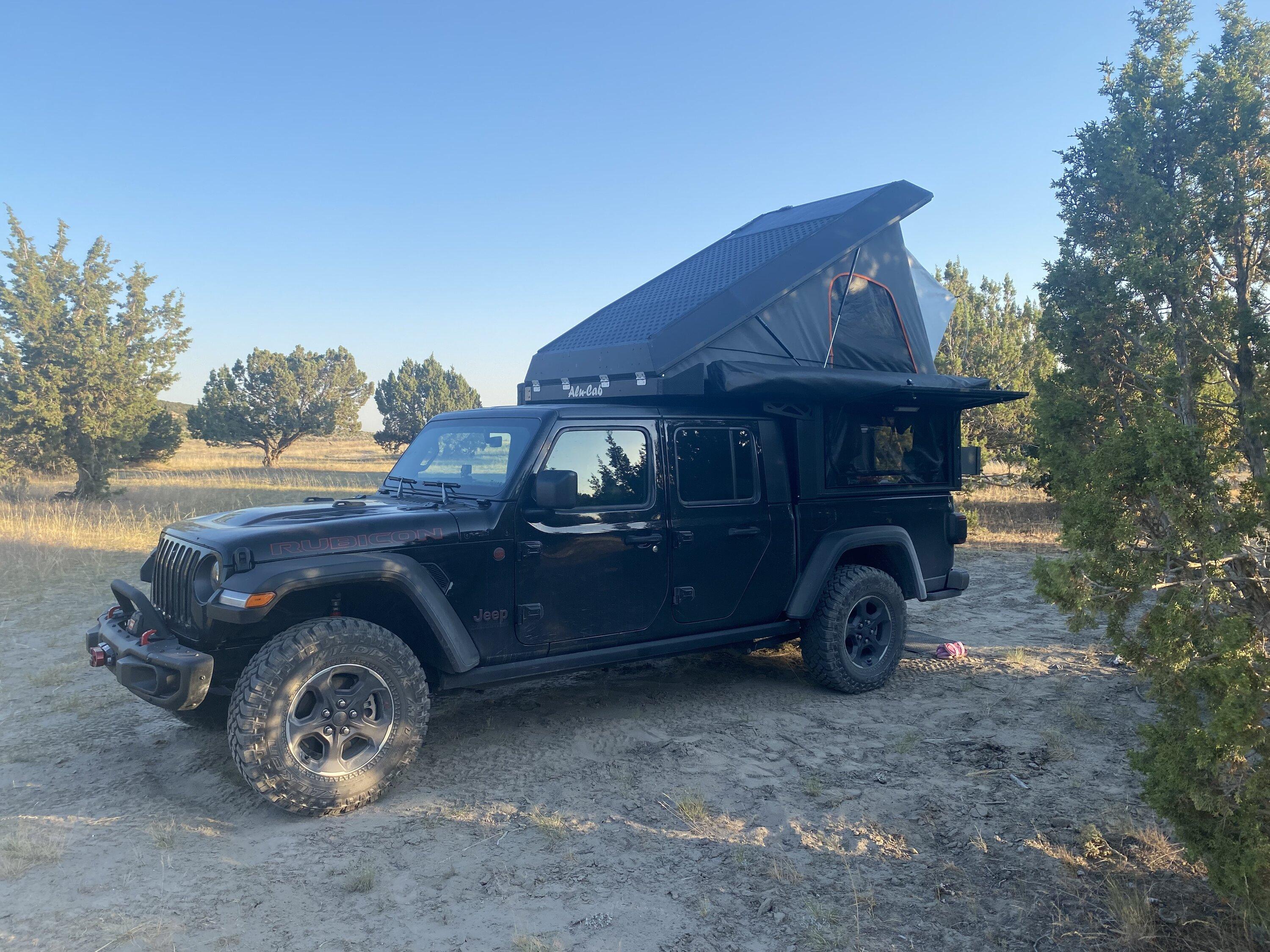 Jeep Gladiator Alu-Cab Canopy Camper Roll Call IMG_6441