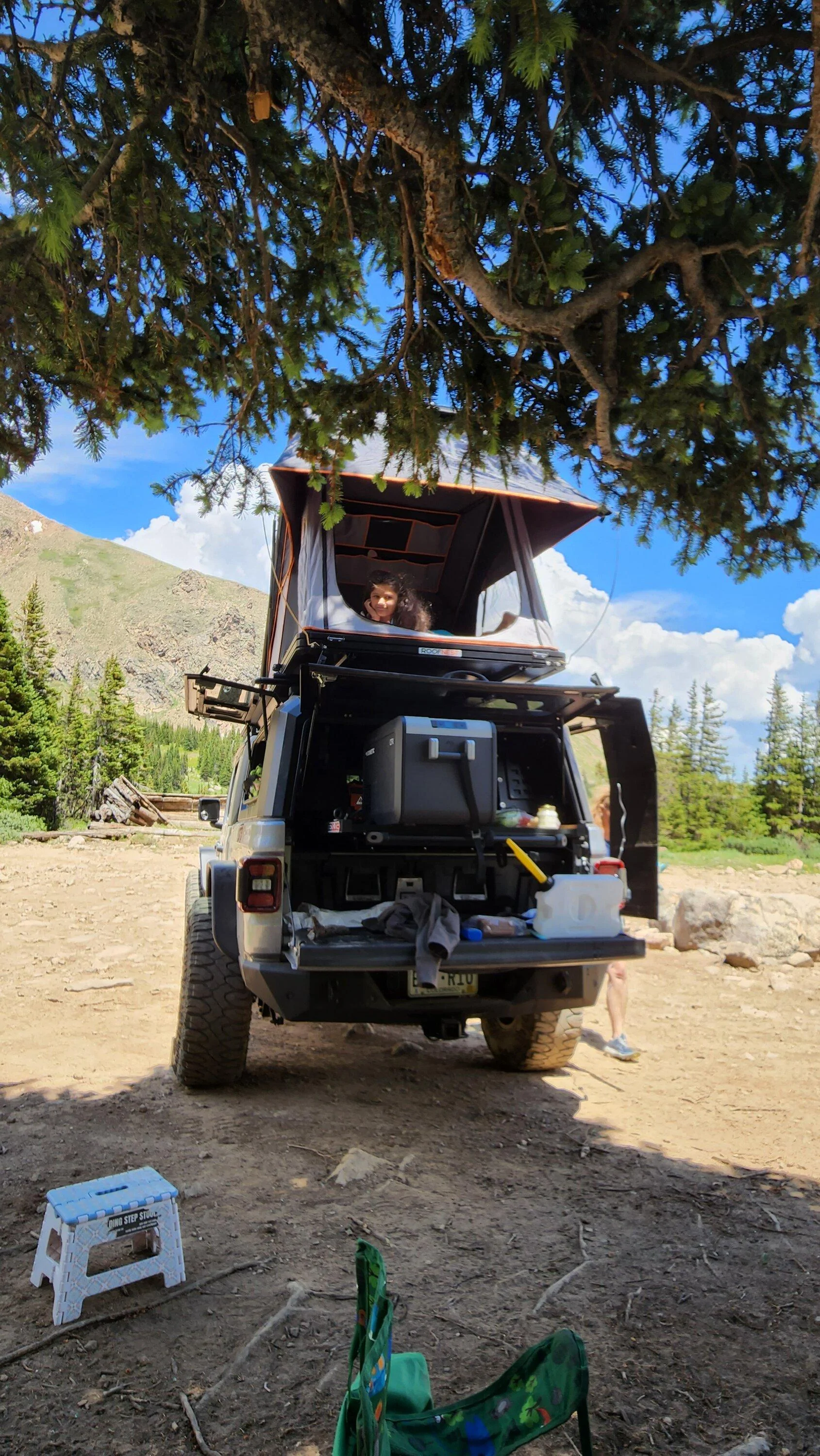 Jeep Gladiator Working On RSI Build Out 20220712_135501