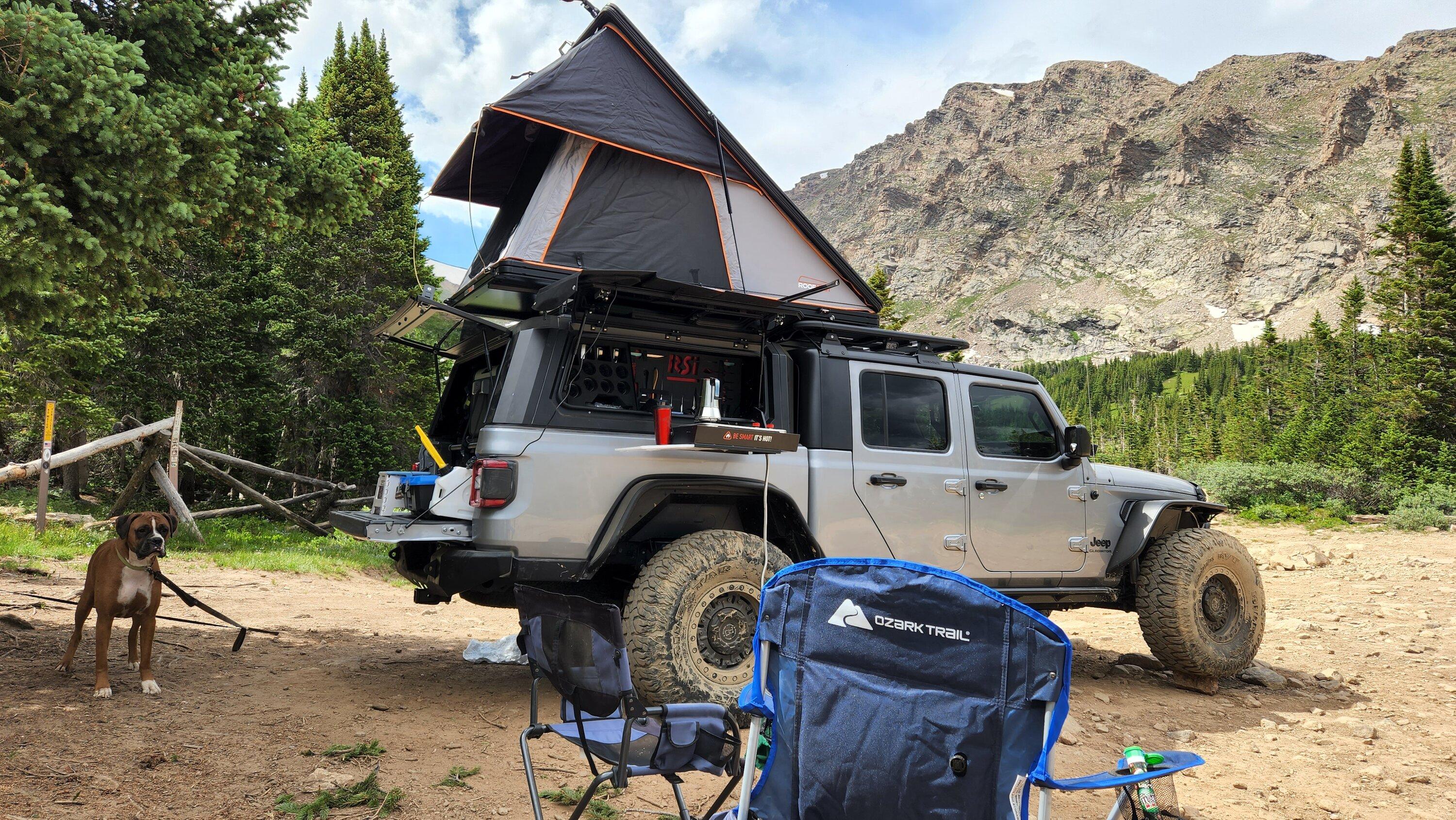 Jeep Gladiator Working On RSI Build Out 20220712_152418