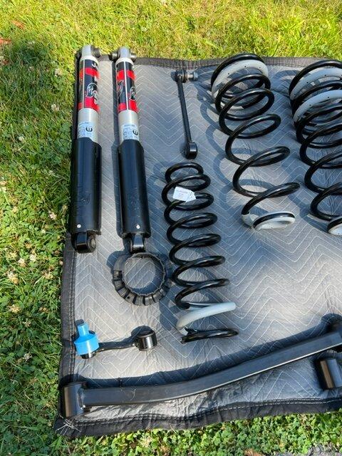 Jeep Gladiator JT Rubicon take off suspension IMG_6854