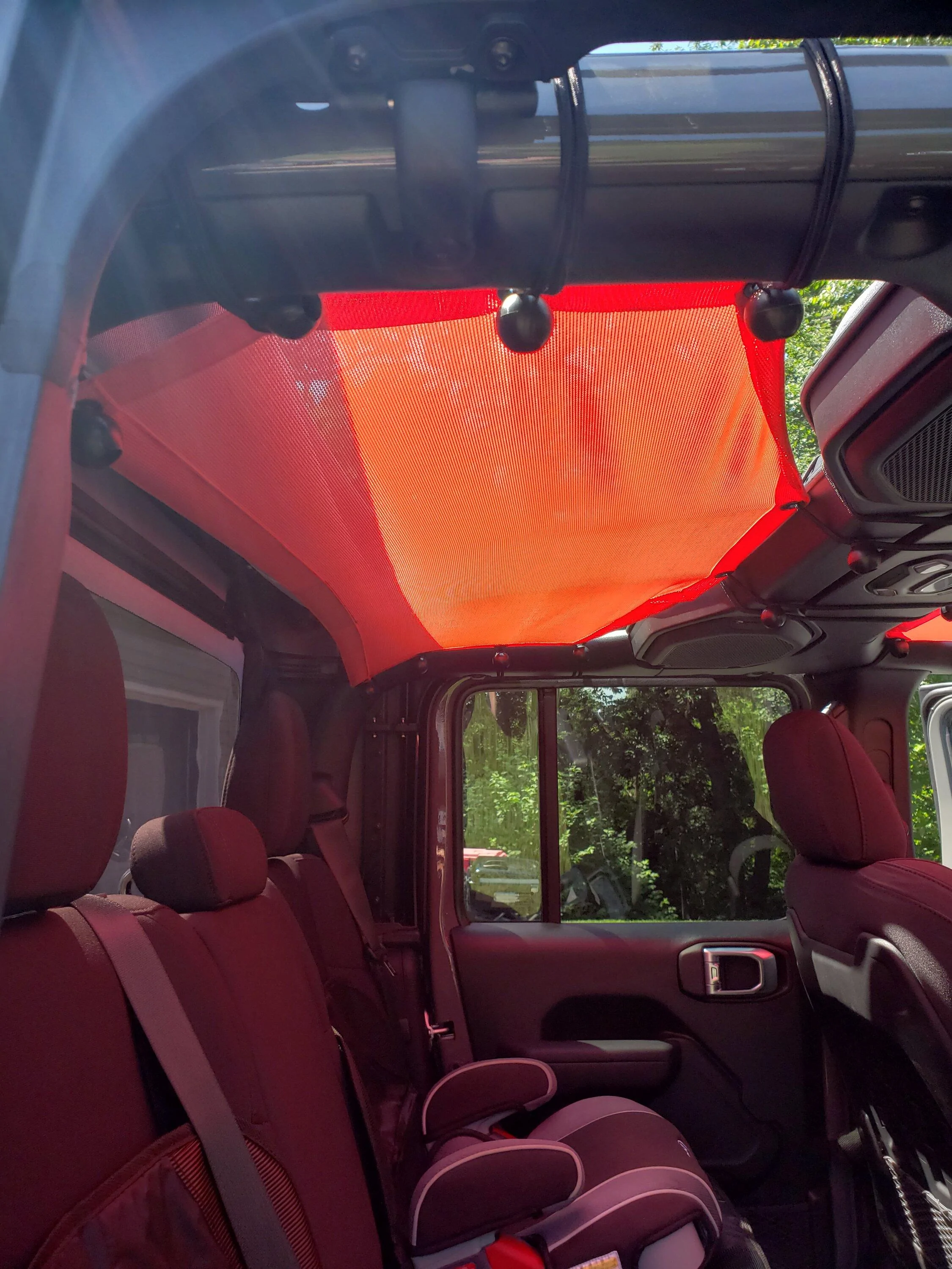 Jeep Gladiator Alien sunshade  .....  is mine messed up? 20220713_150053