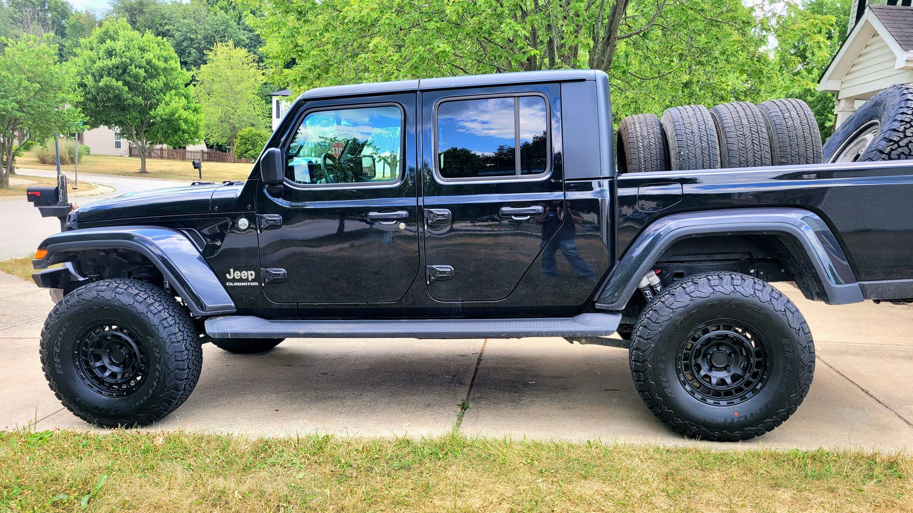 Jeep Gladiator Lets see all those Gladiators with lifts and bigger tires! 20220713_160907