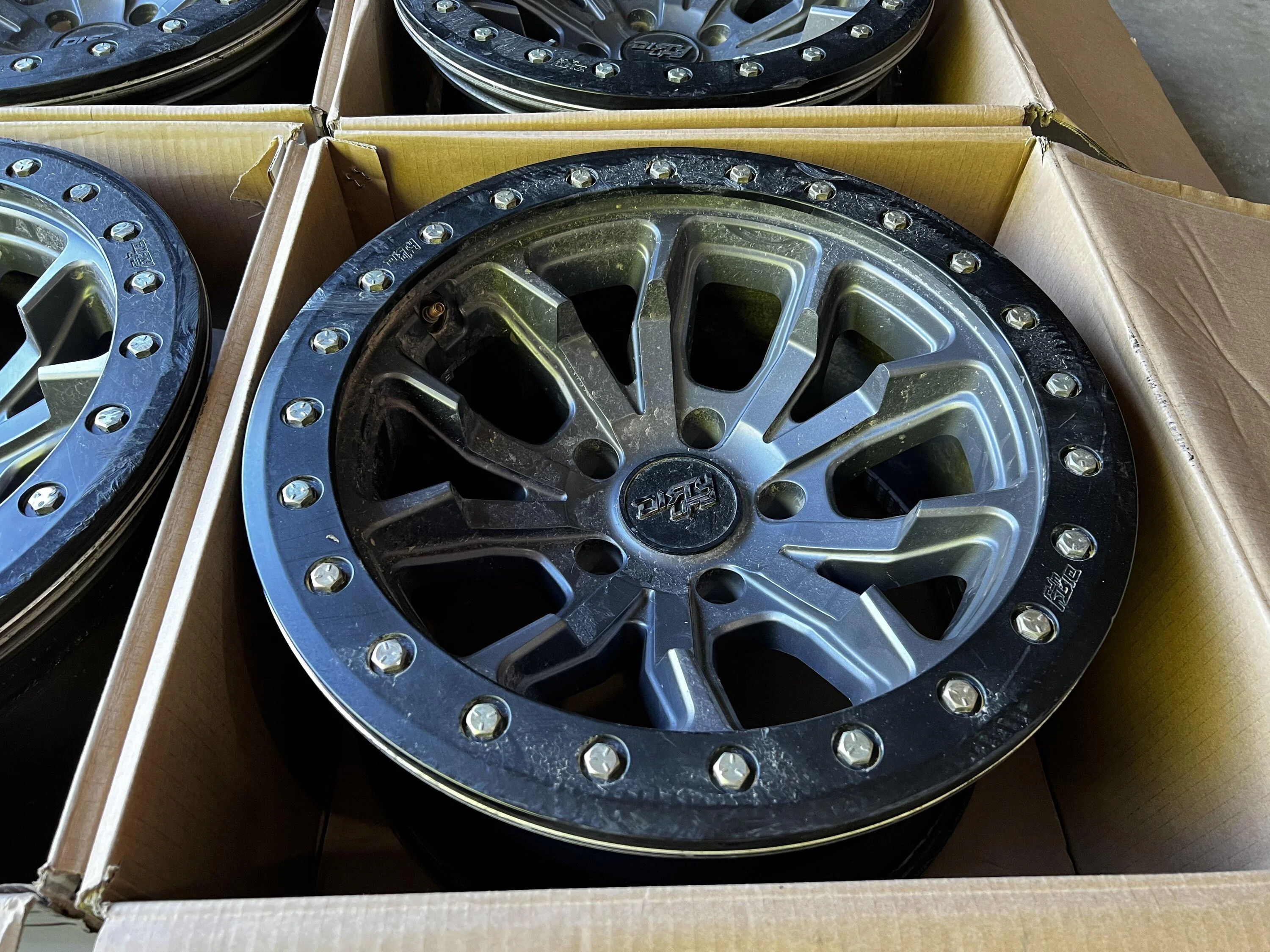 Jeep Gladiator Dirty life DT-1 wheels $1100 obo 3128E356-8055-4C2F-8CBC-39E58FCE53A0