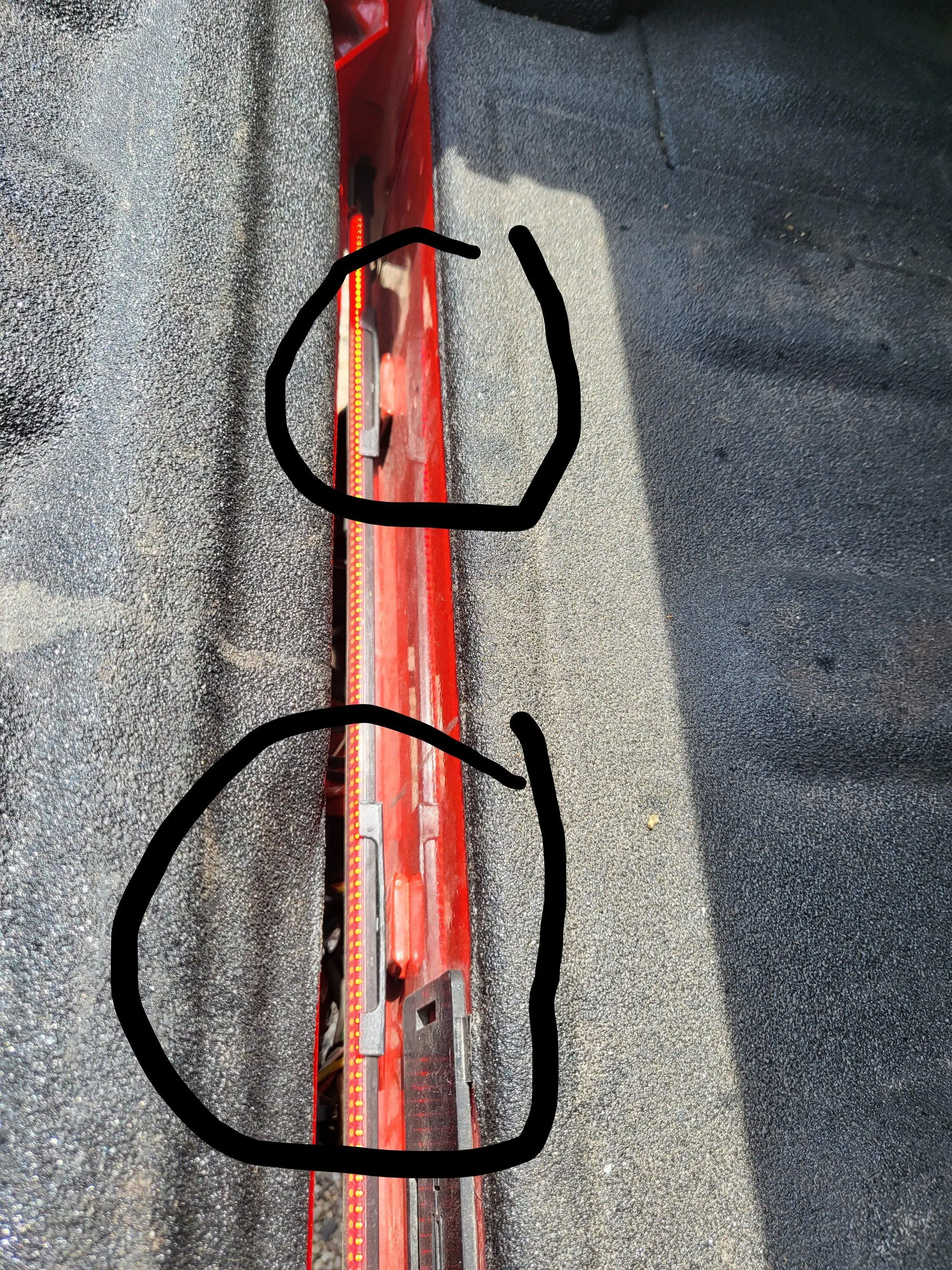 Jeep Gladiator random thought of the day - under tailgate light bar 20220715_134335