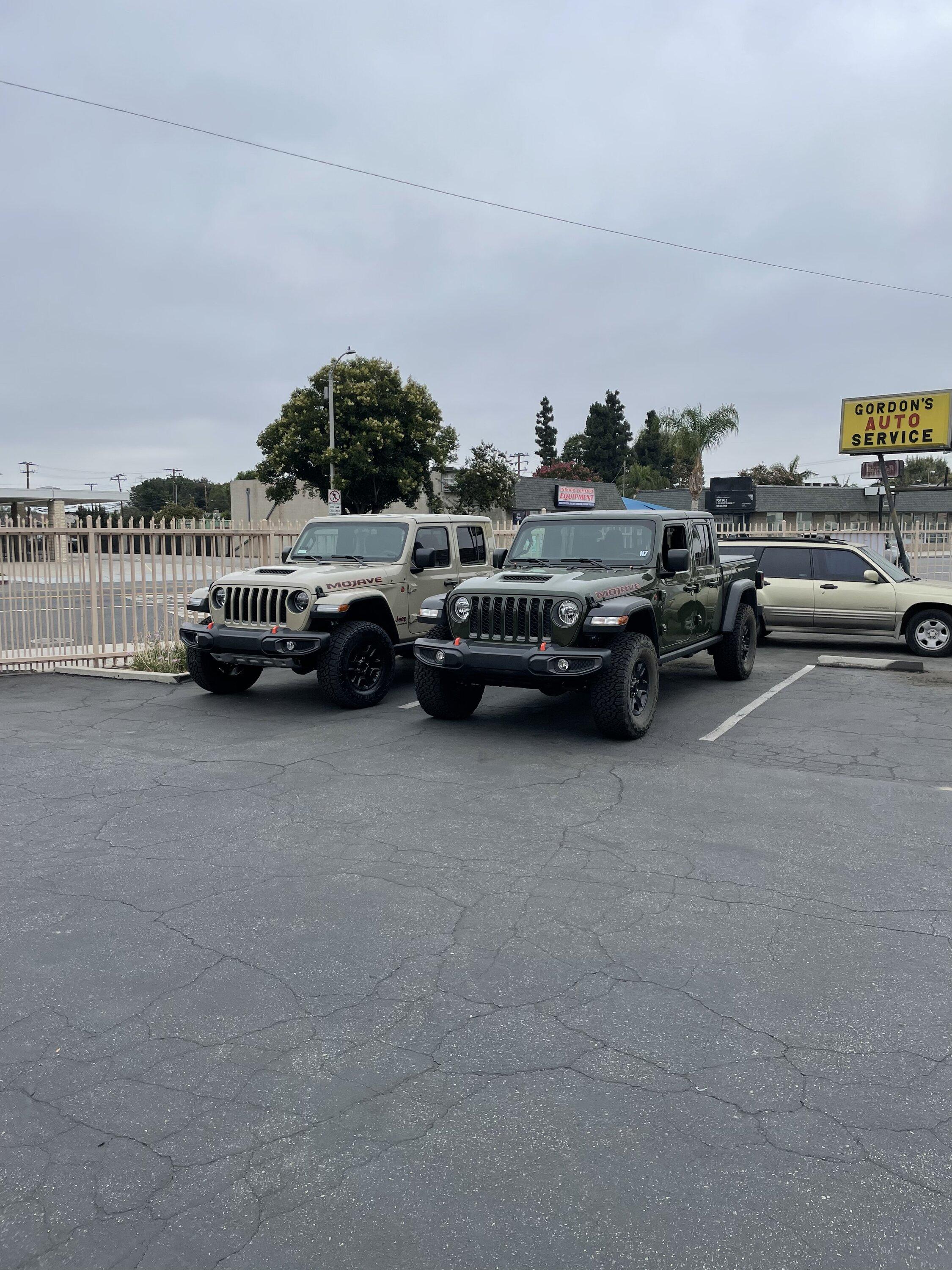 Jeep Gladiator Gobi Gladiators Waiting Room 6D47A3D2-9A6F-4775-8BAA-9149D0F81033