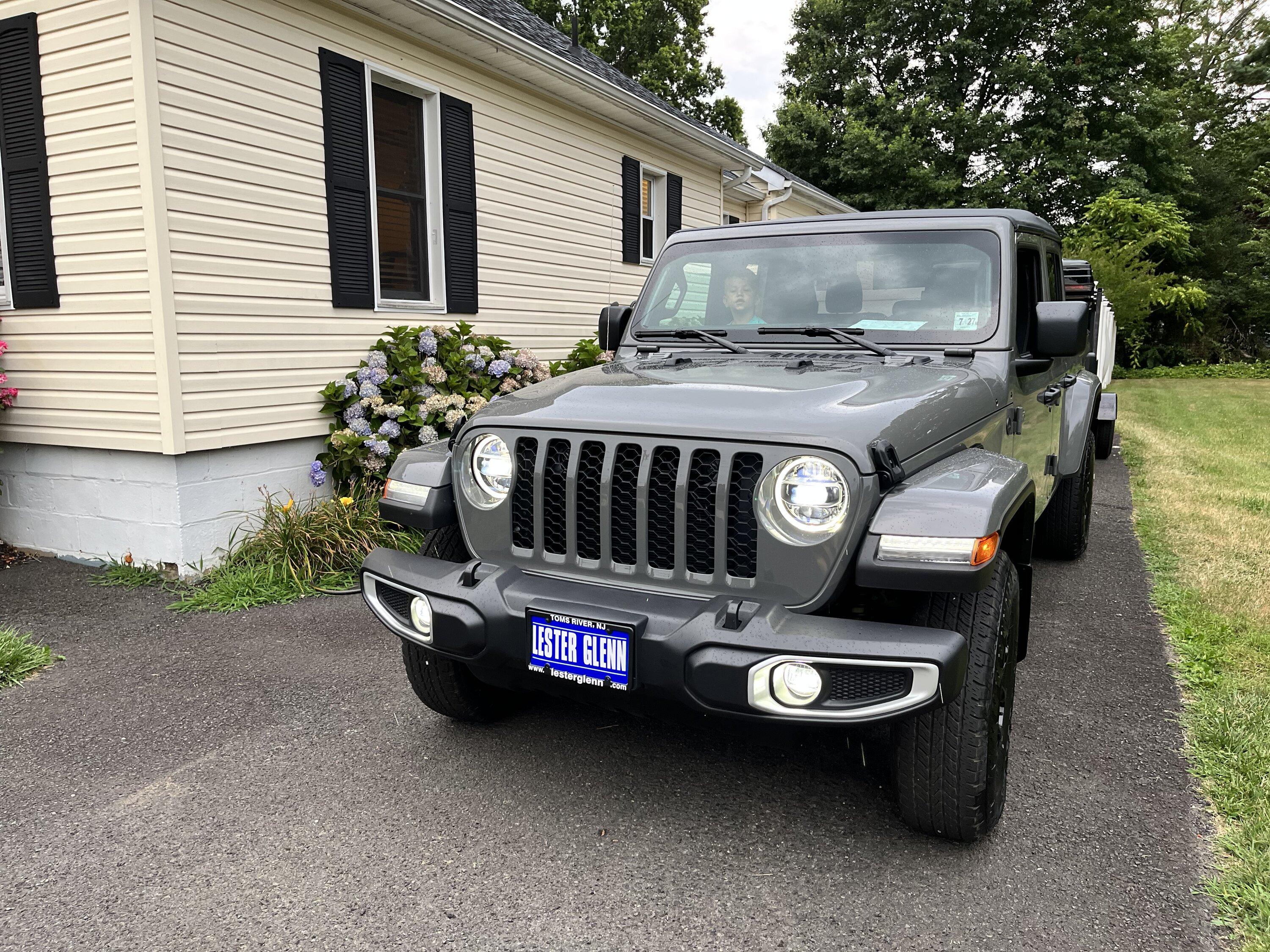 Jeep Gladiator Guide: Gladiator Order, Build, Tracking and Delivery Process CCB5A7CD-494C-451D-BB4E-A4013BE407E6