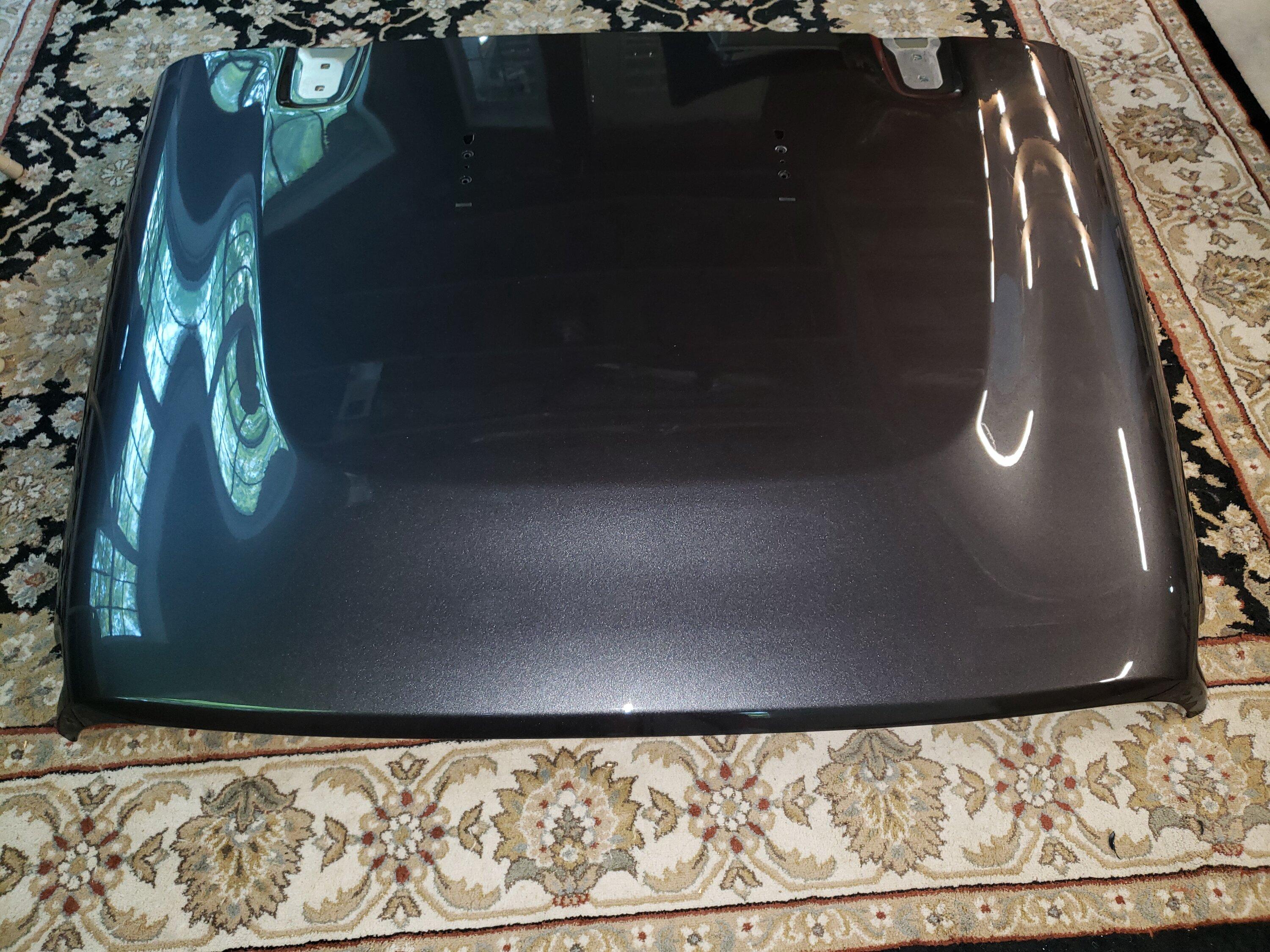 Jeep Gladiator Granite Crystal Sport/Overland hood - Perfect $250 20220717_091907-
