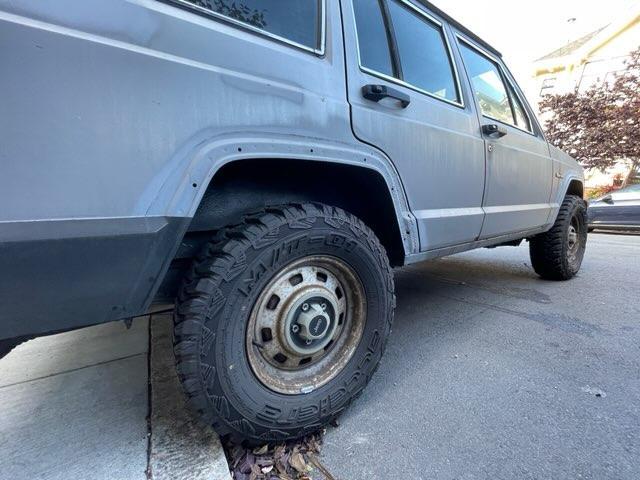 Jeep Gladiator 1988 XJ Manual Trans messages_0