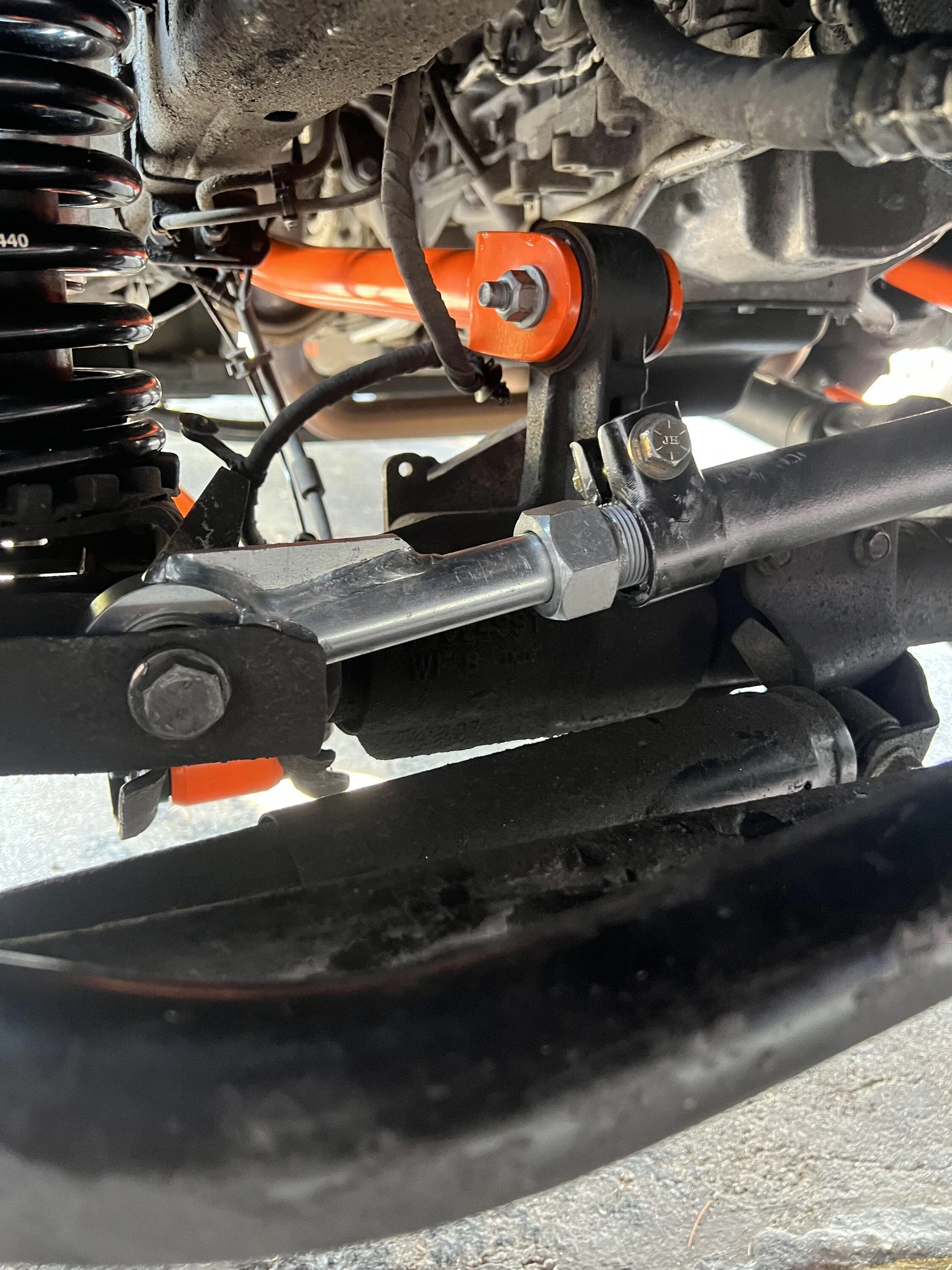 Jeep Gladiator Anyone seen this front track bar before? 9FD659BC-99A6-46C9-8666-85676BAA12EE