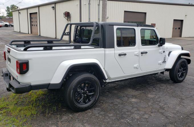 Jeep Gladiator Lightweight "Tonneau Cover" using Fence Mesh? 20220705_170507a
