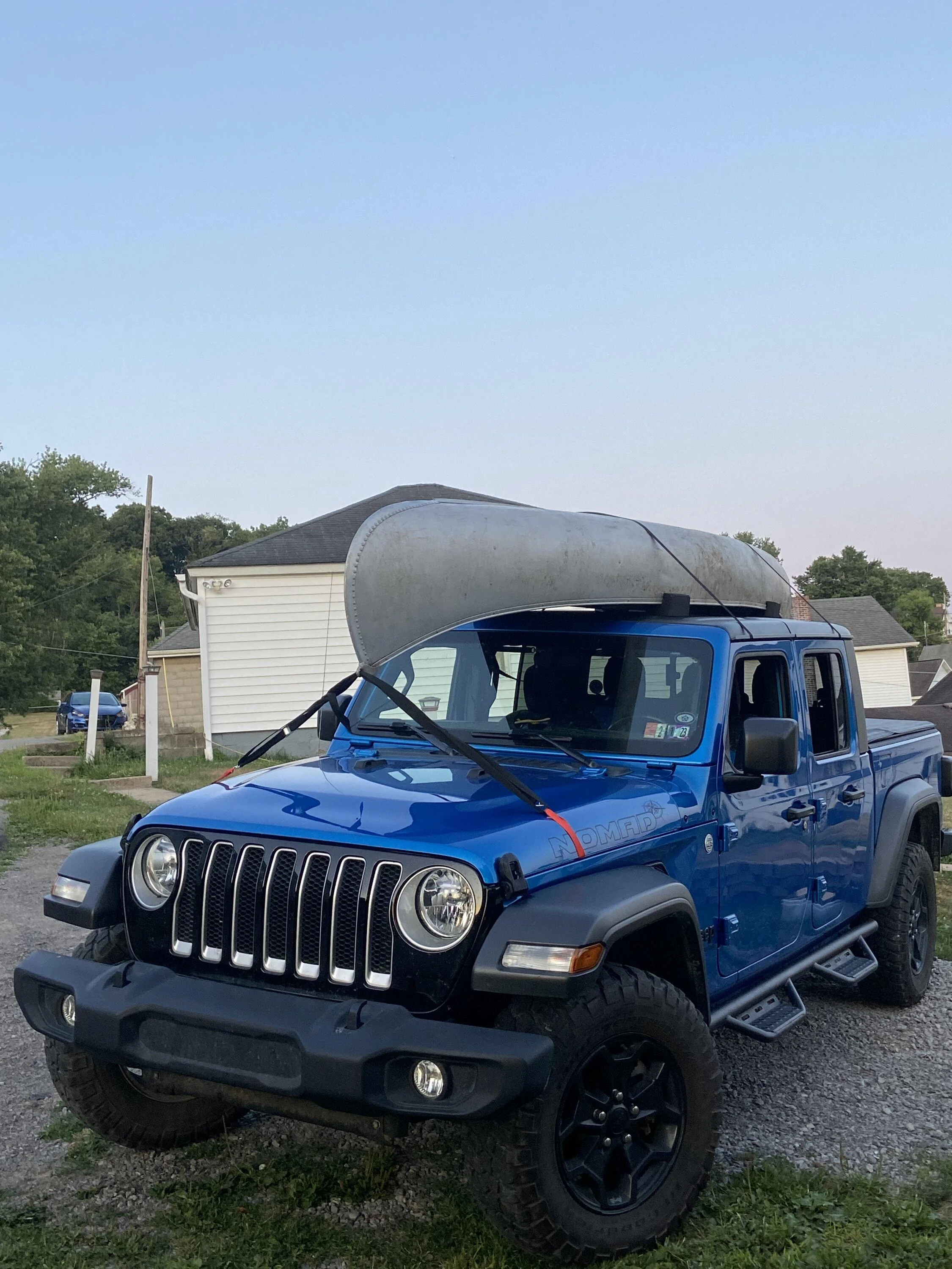 Jeep Gladiator Help needed on adding grille and headlight trim F96FB119-32CD-43AD-A4AF-2C8199941BFE