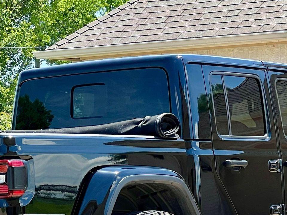 Jeep Gladiator Jeep Gladiator Factory Mopar Twill Rollup Tonneau Cover $500 293233205_5259675797419687_2602103551788028724_n