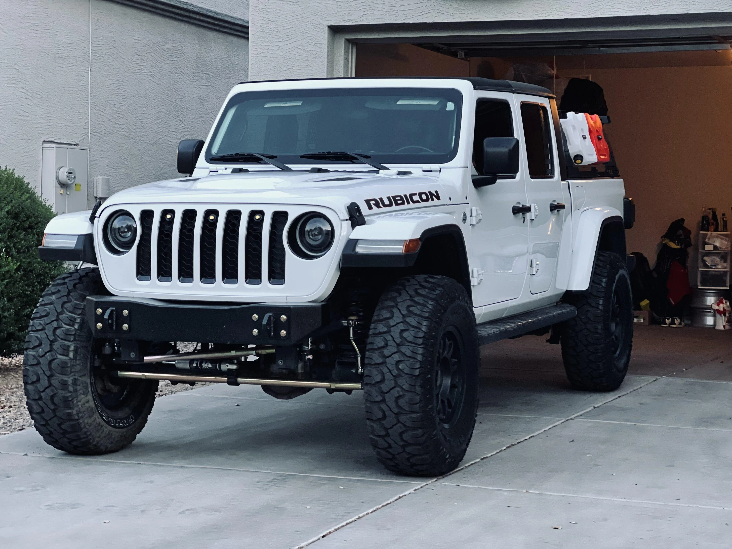 Jeep Gladiator Reviews on AEV 2" spacer lift w/procal snap 0722F9A0-BD81-402E-A278-7AADA4E8E29B