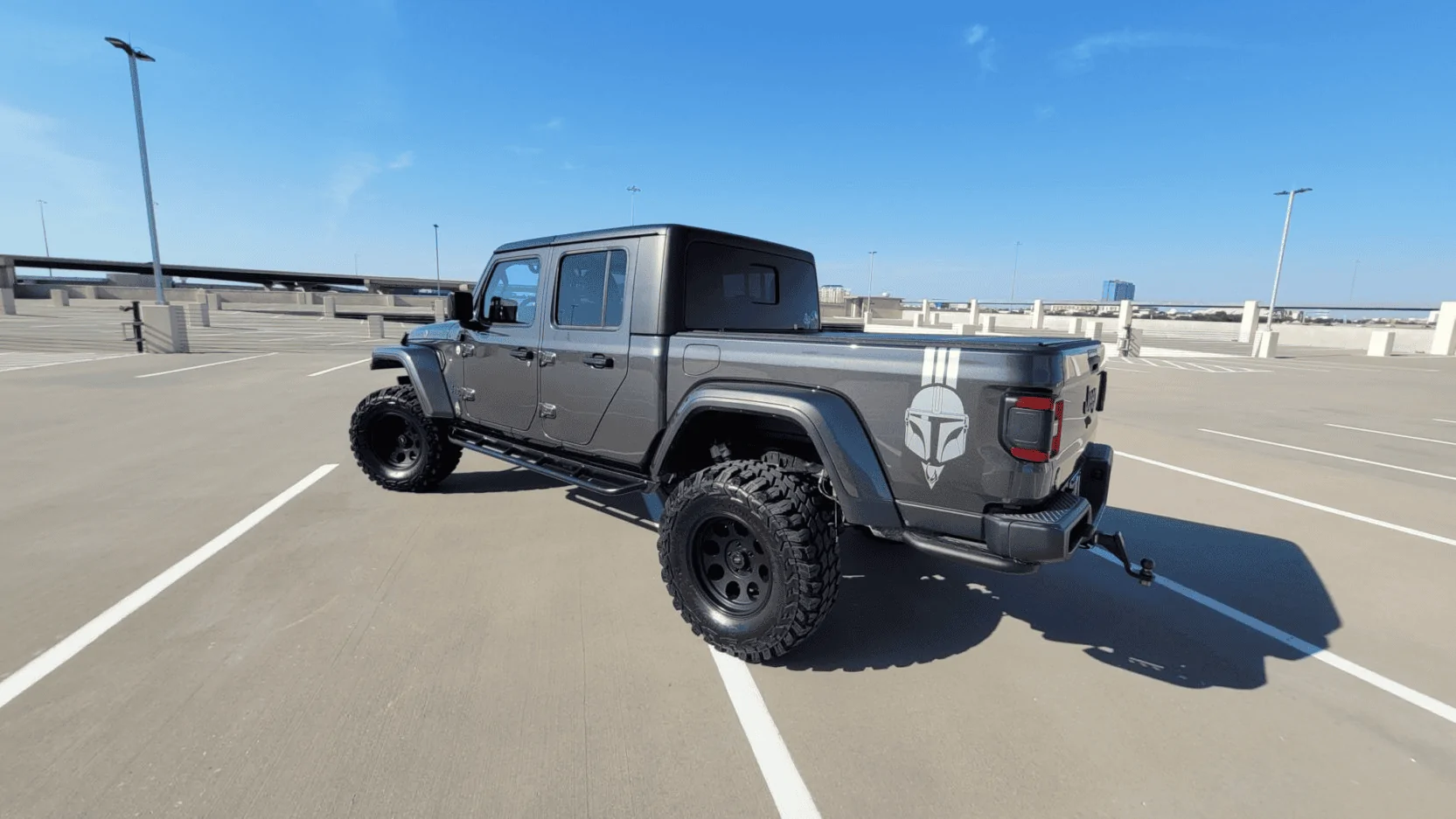 Jeep Gladiator This is the way... Mandalorian inspired Sport S build 1658175220305