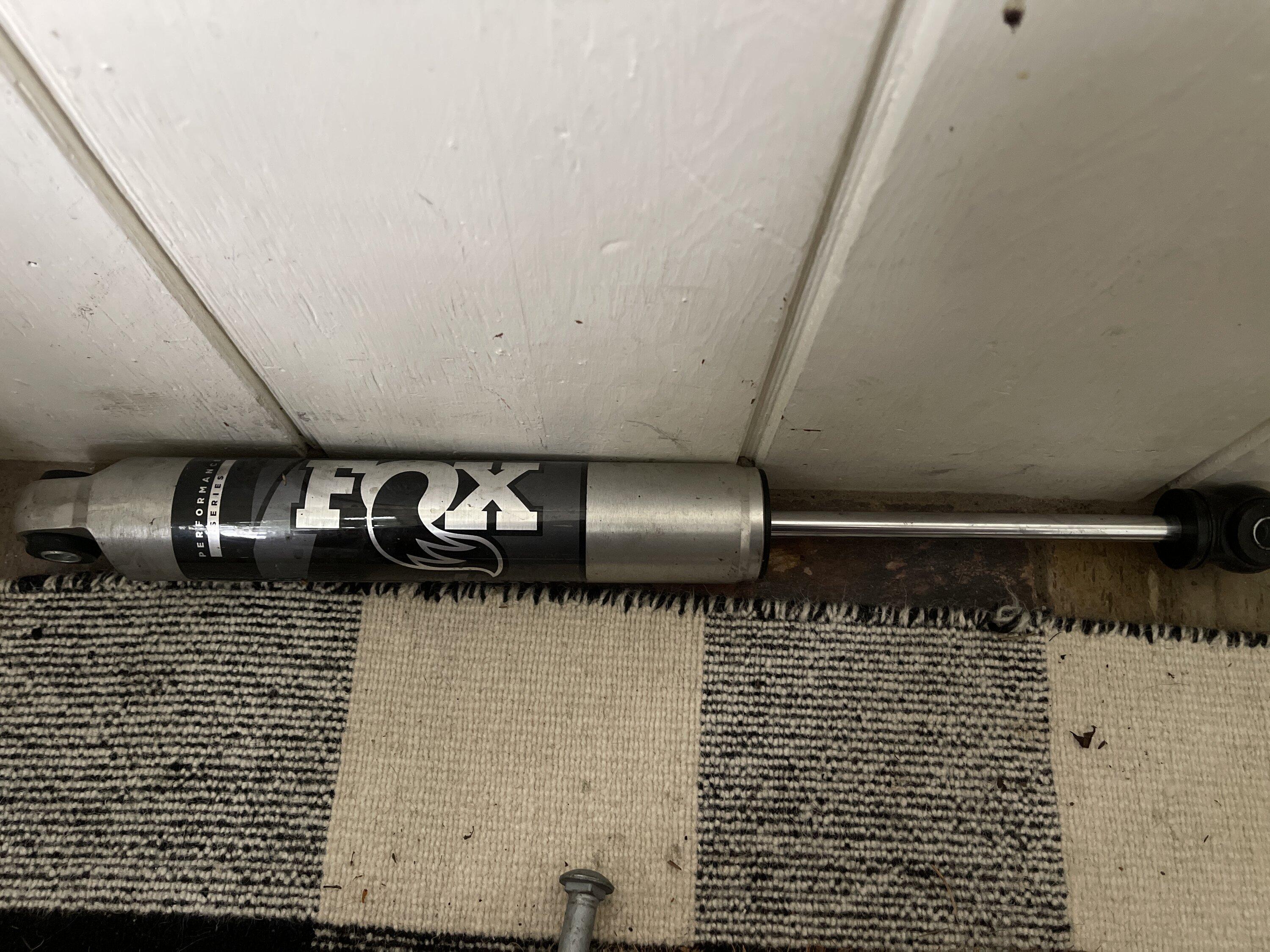 Jeep Gladiator Fox 2.0 steering stabilizer image