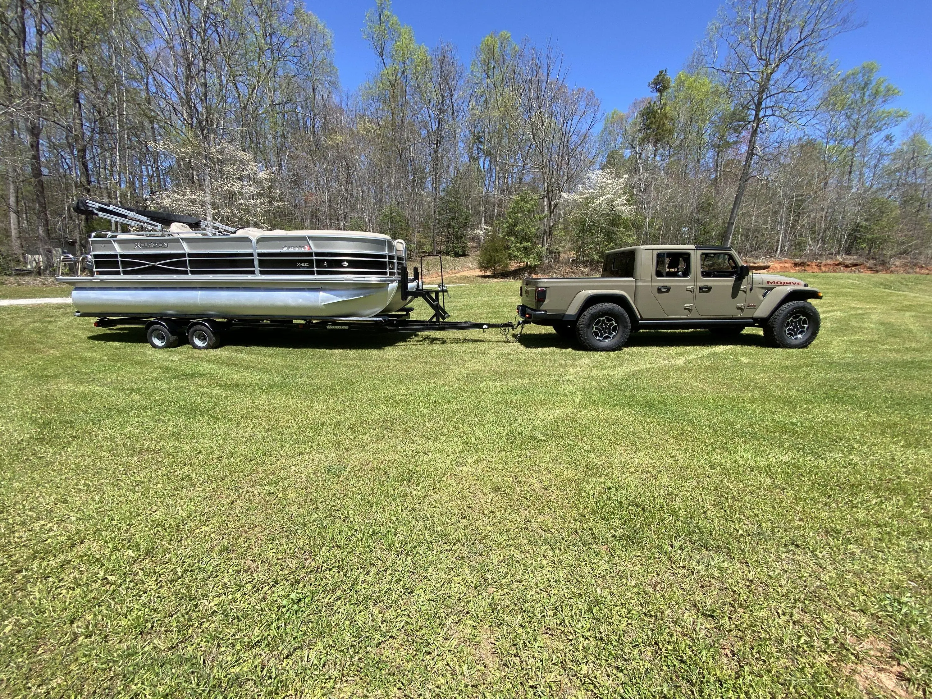 Jeep Gladiator Let's see the boats you’re towing with your Gladiator BC464CB2-CEA2-407C-A36E-977BDB253C29