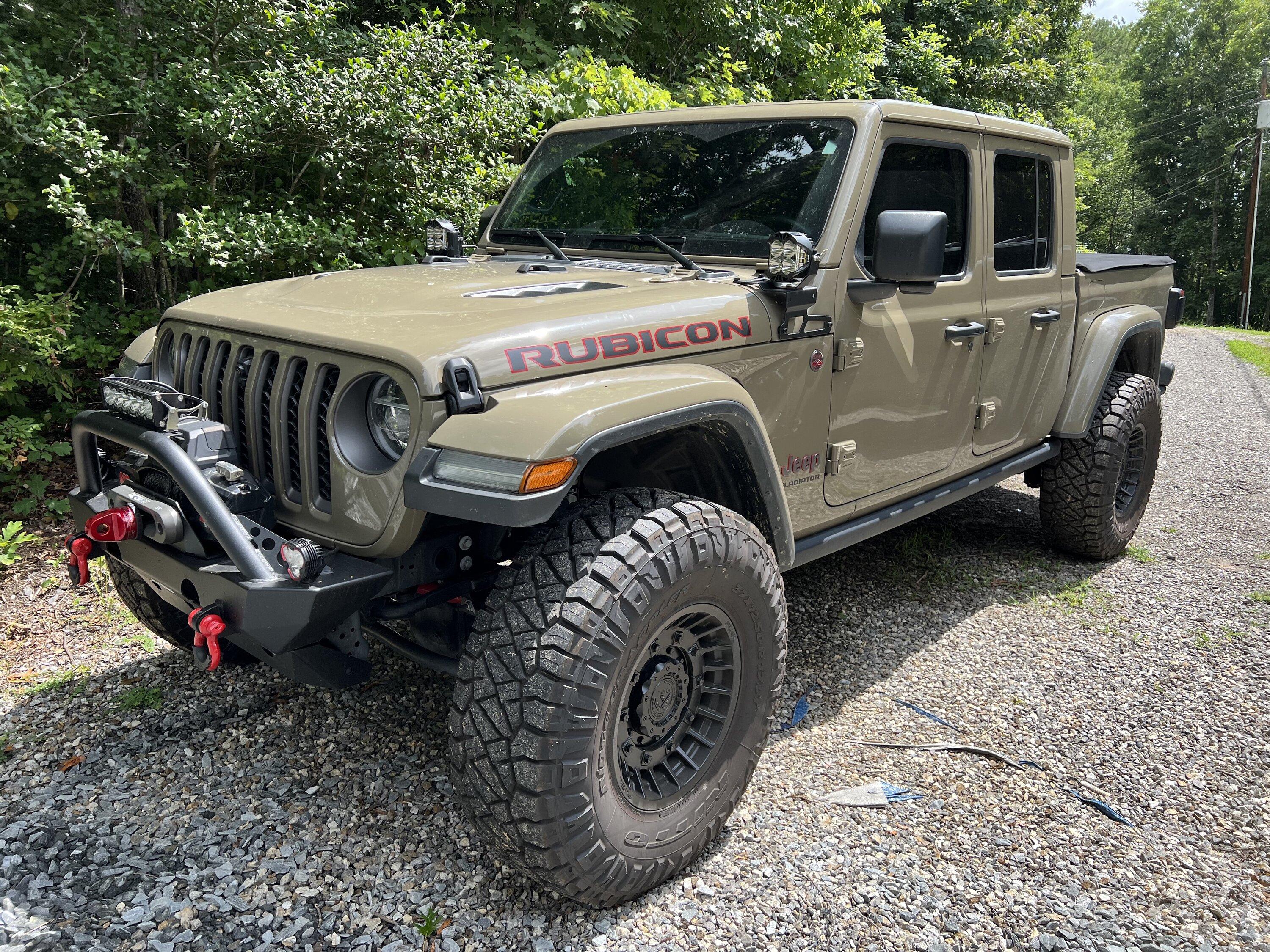 Jeep Gladiator WITHDRAWN IMG_3272