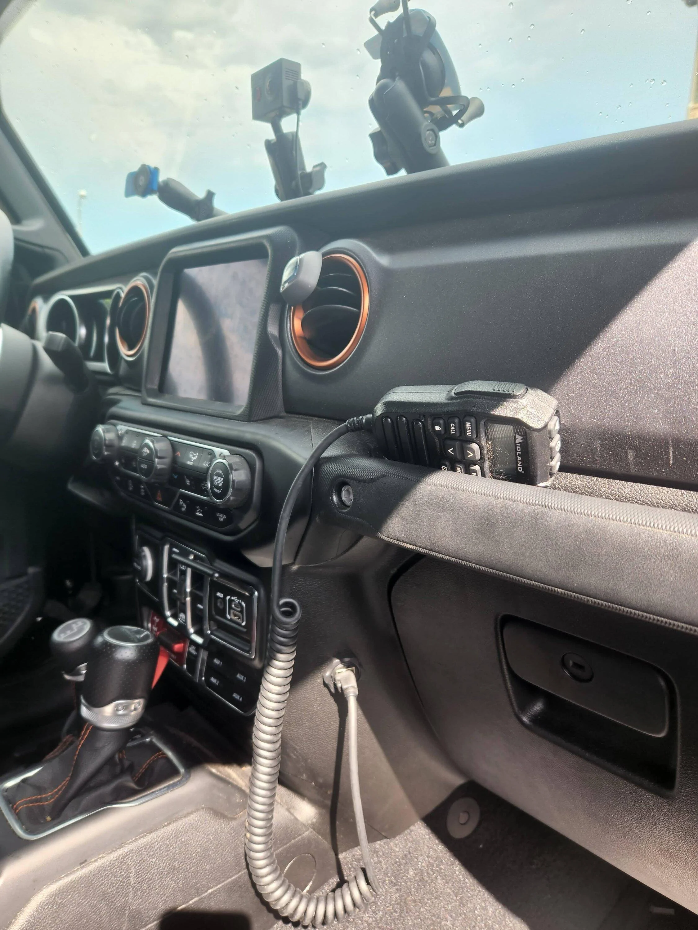 Jeep Gladiator Desert Bomber, Rock crawler, Highway jaunter 20220719_155339 (1)