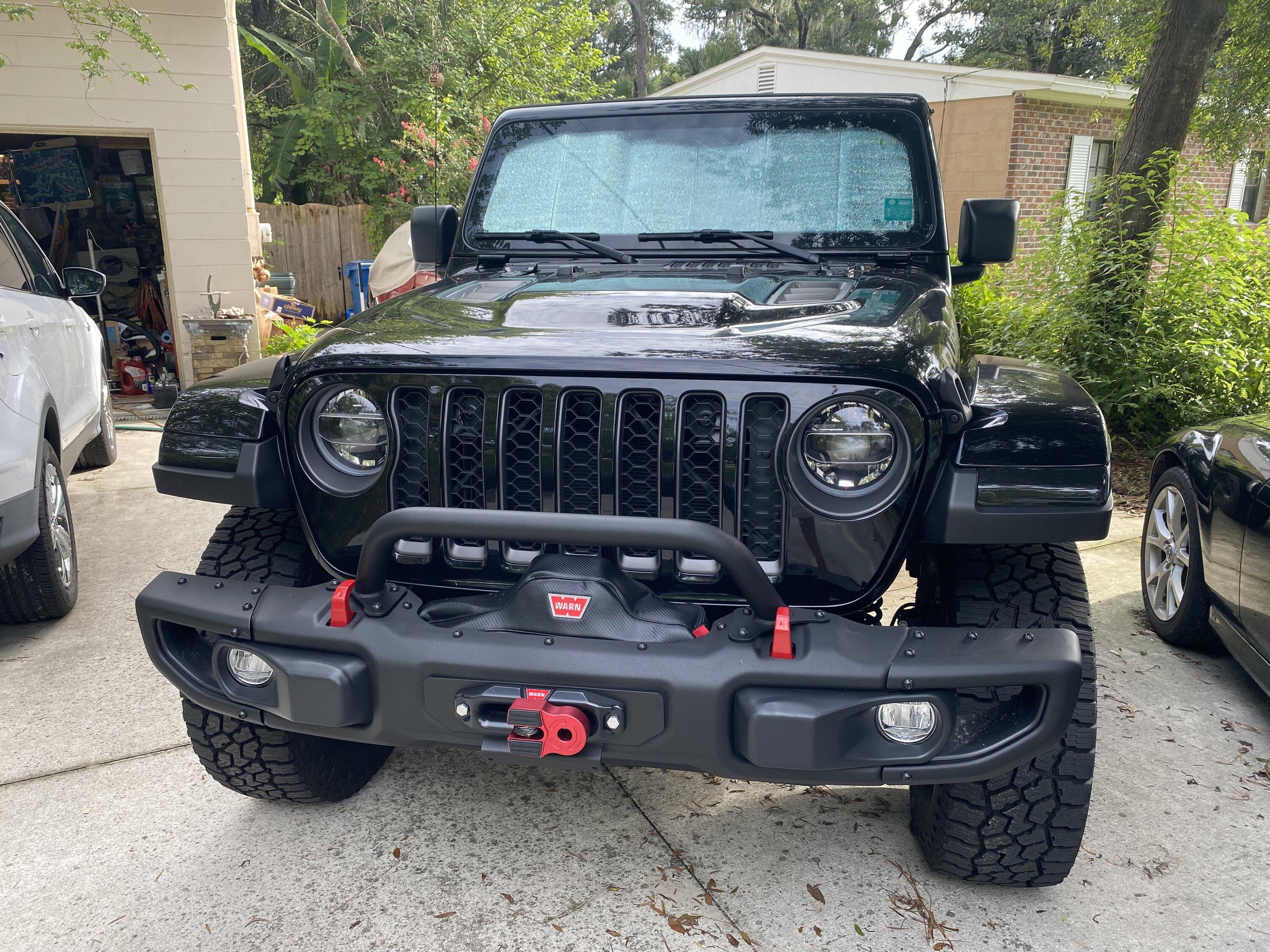 Jeep Gladiator BLACK Gladiator JT Club 5AB1604B-E4F6-4F3A-BC35-078717341B72