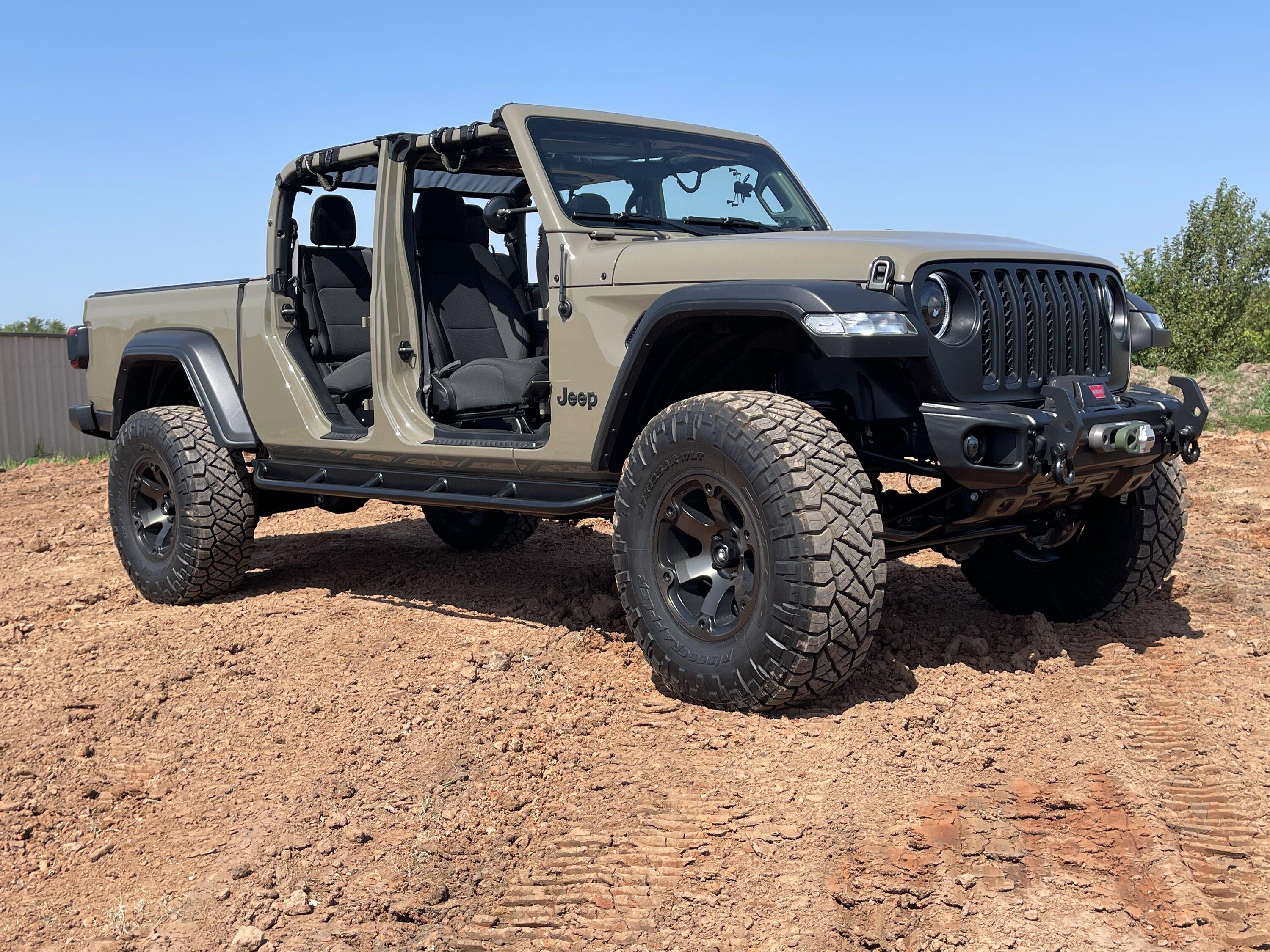 Jeep Gladiator 2020 Gator JT *** SOLD *** 86C43078-C821-423C-9E57-C268AF0E3C9F