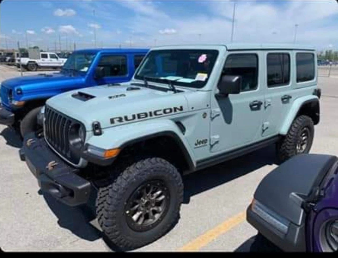 Jeep Gladiator Punk'n returns for 2023 - And other 2023 changes A98414BF-B291-45D8-8DEC-B83C7B5860CF