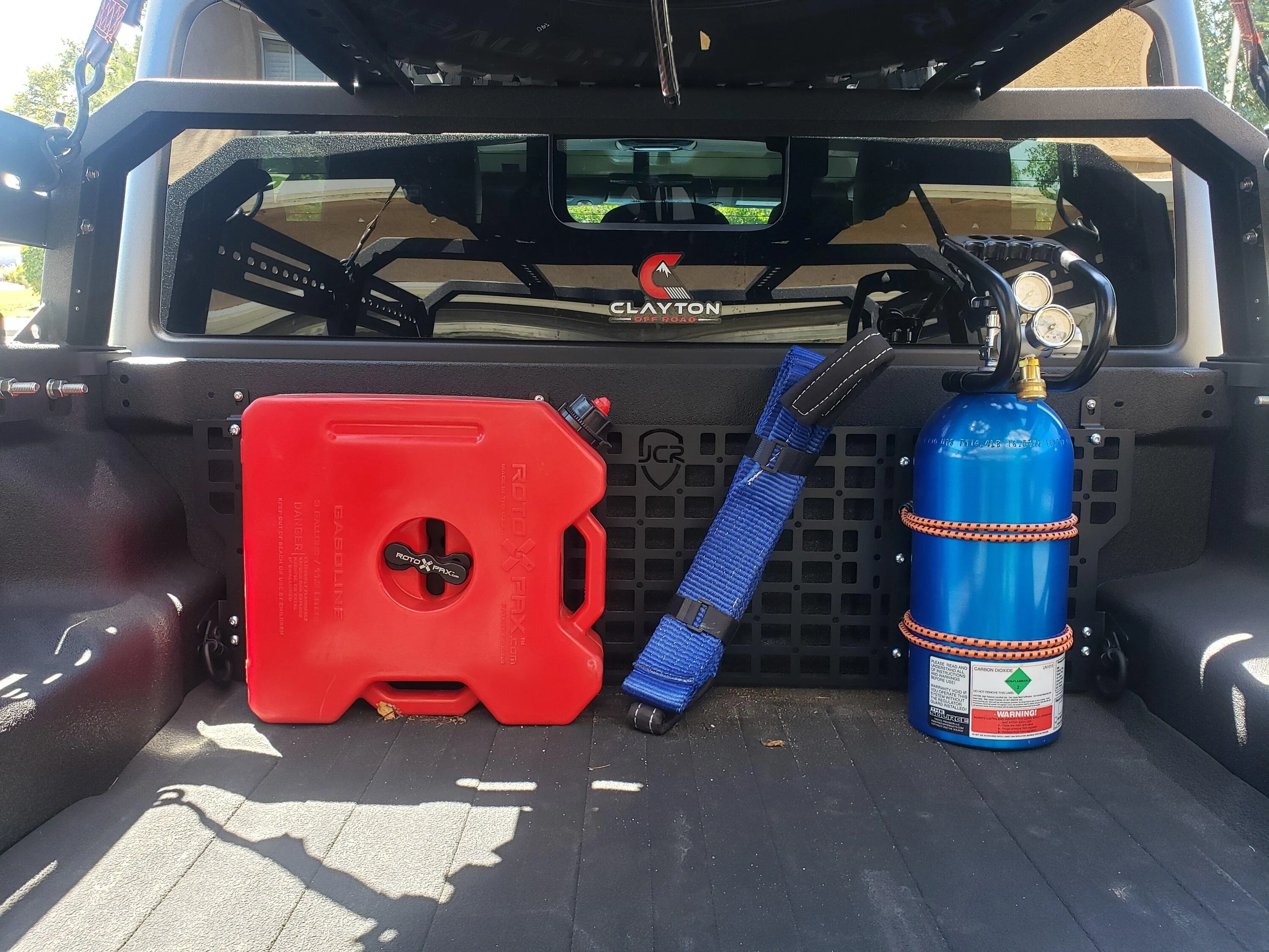 Jeep Gladiator Mounting up a RotoPax 20220619_103353[1]