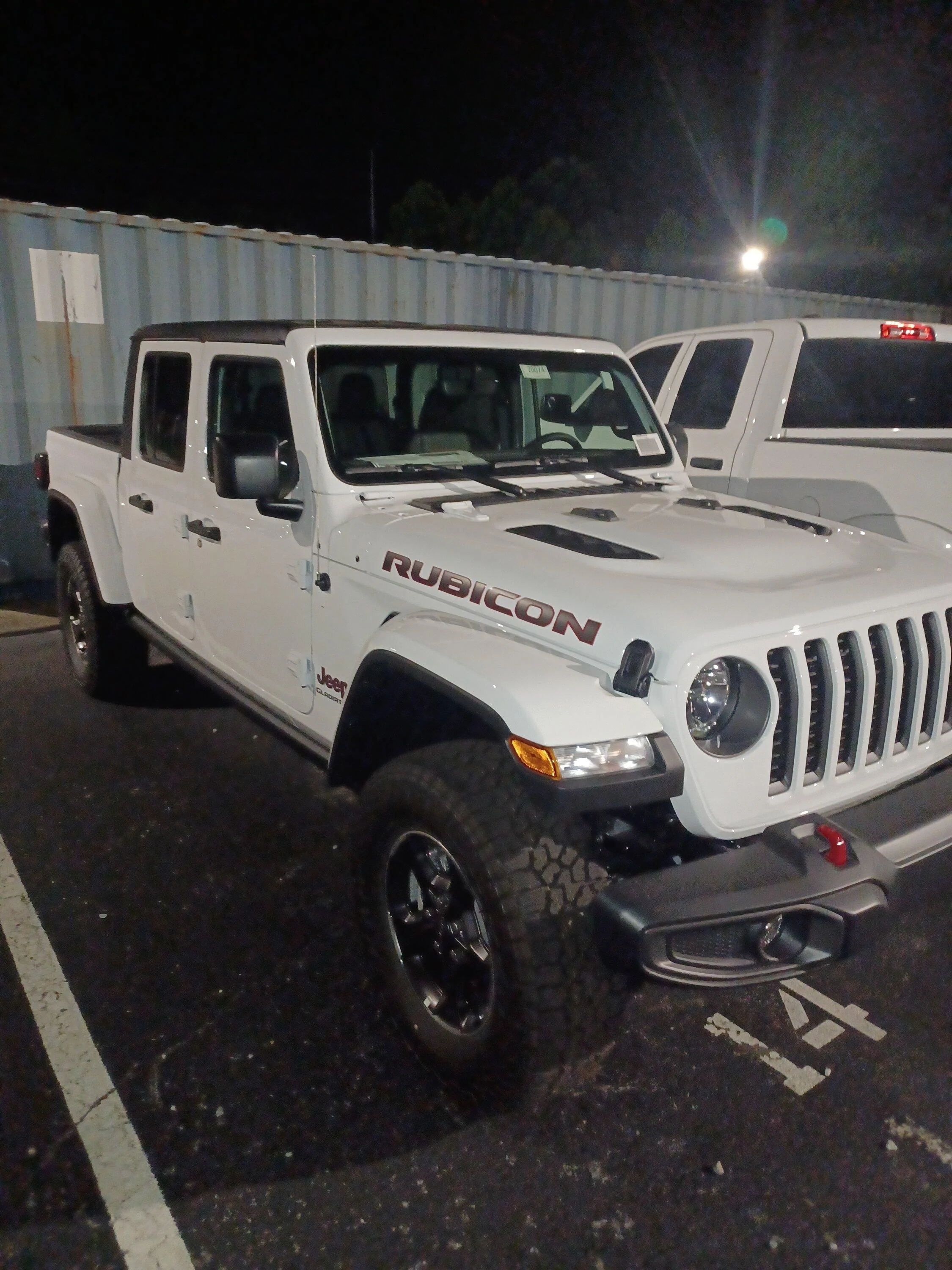 Jeep Gladiator Gupton Motors up to 8% below invoice 16583758692048092948950004682197